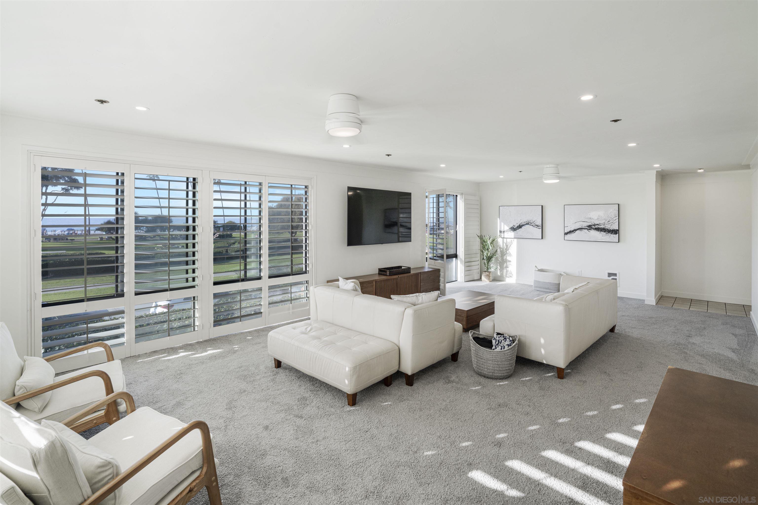 Front Image Thumbnail for SD260003372