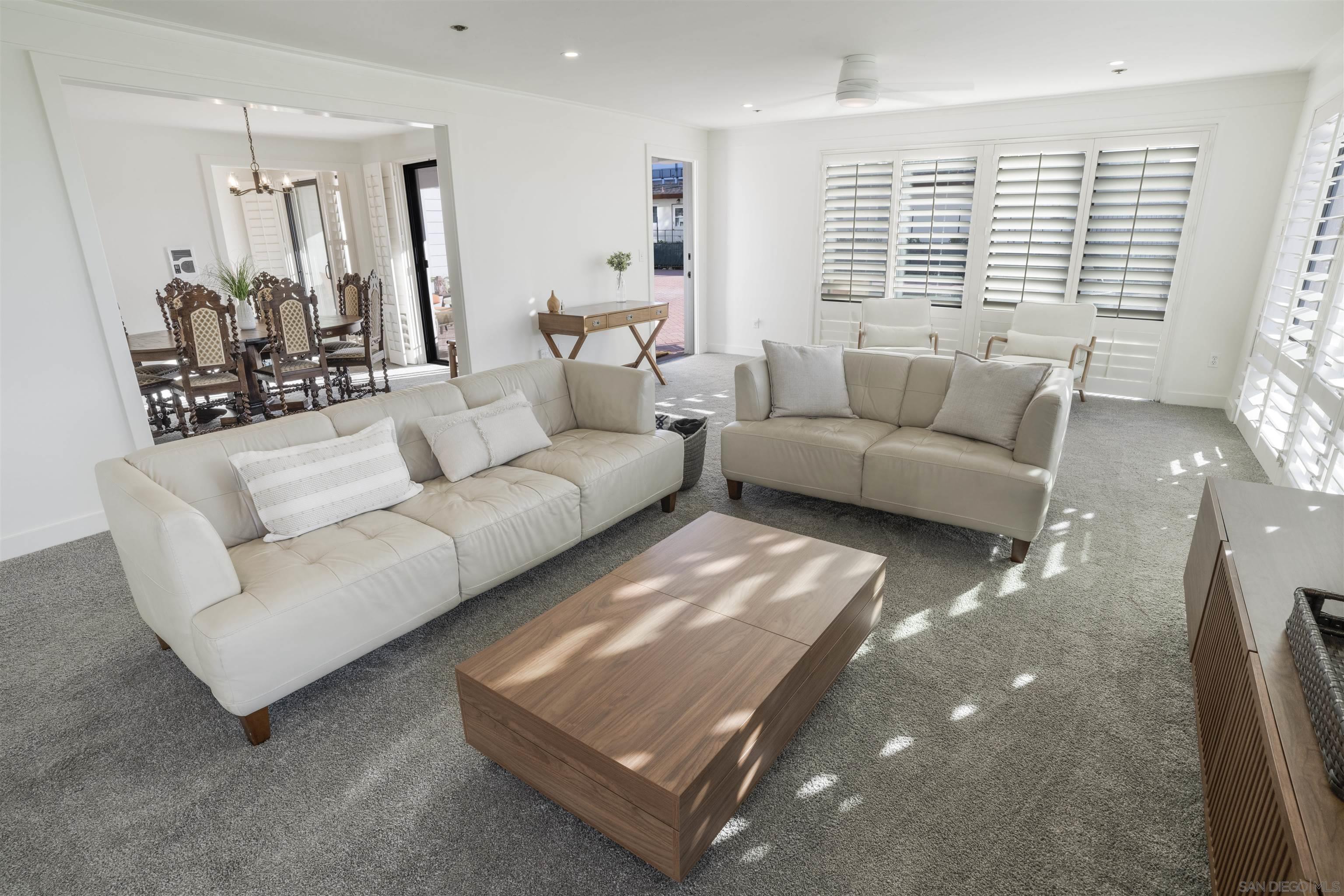 Detail Gallery Image 8 of 19 For 8263  Camino Del Oro  171, La Jolla,  CA 92037 - 2 Beds | 2 Baths