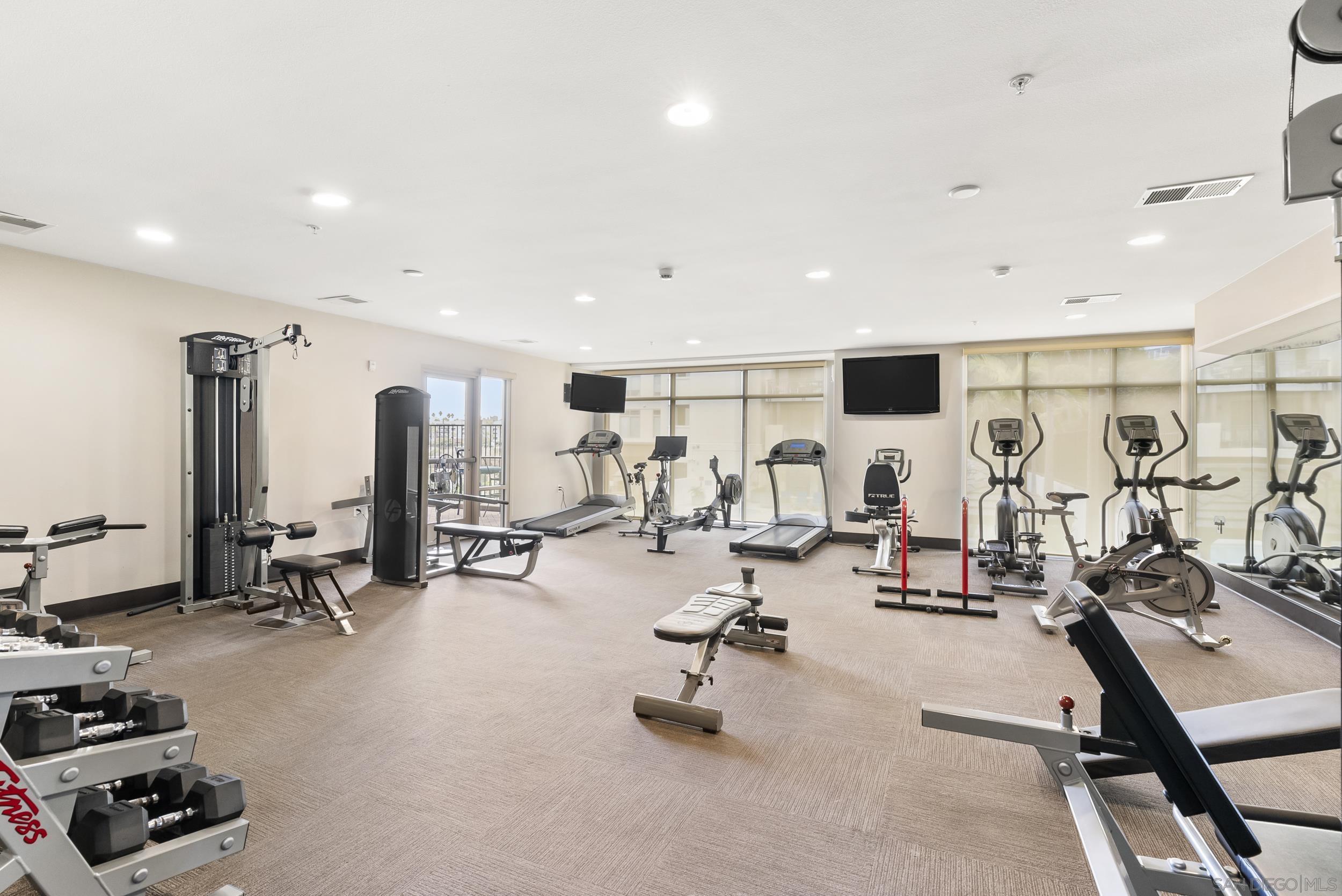 Detail Gallery Image 31 of 36 For 1021  Costa Pacifica Way  #2112,  Oceanside,  CA 92054 - 2 Beds | 2 Baths