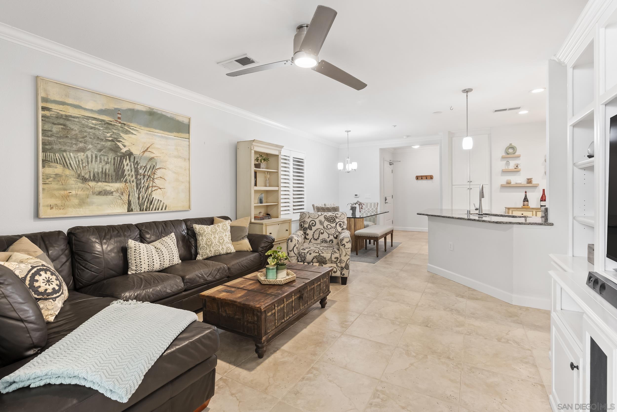 Detail Gallery Image 9 of 36 For 1021  Costa Pacifica Way  #2112,  Oceanside,  CA 92054 - 2 Beds | 2 Baths