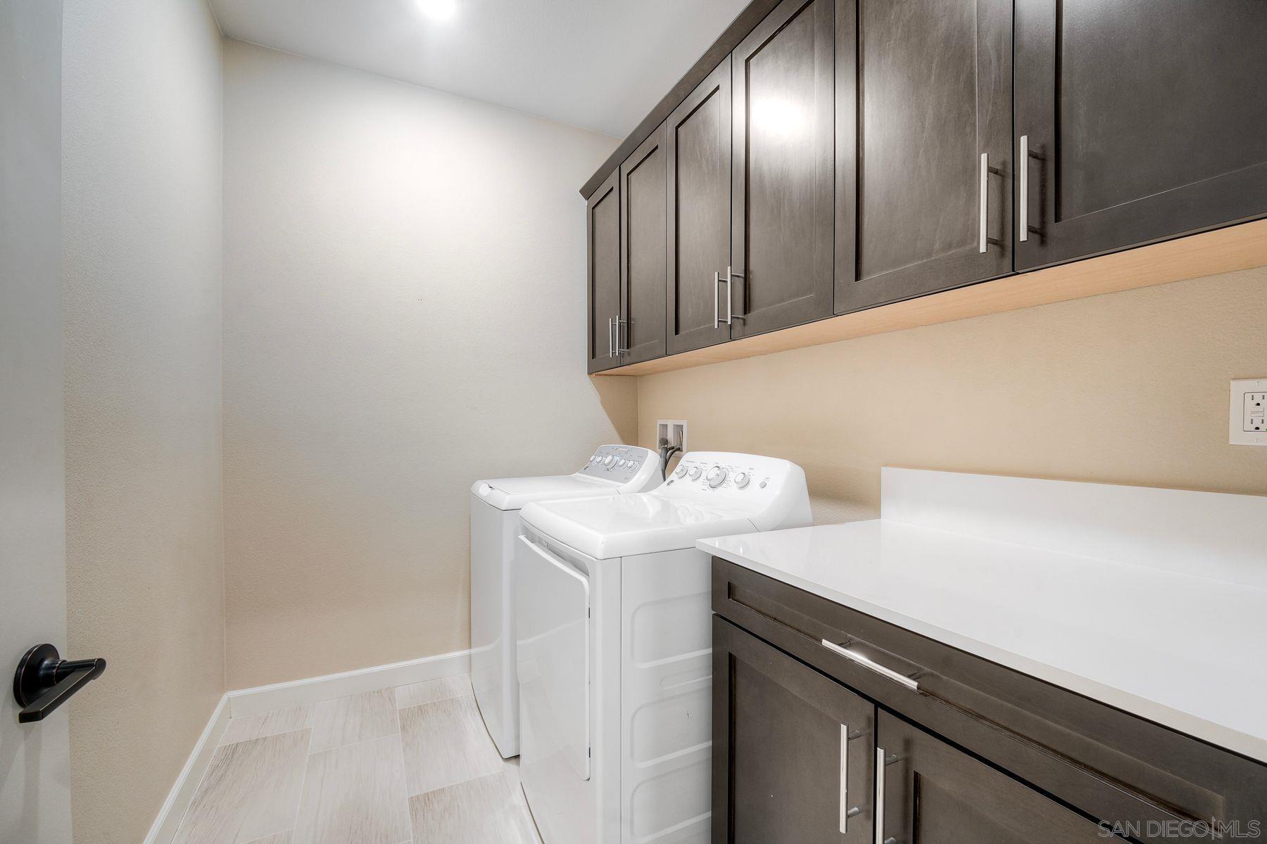 Detail Gallery Image 23 of 35 For 10854  Everly Way, San Diego,  CA 92129 - 4 Beds | 3 Baths