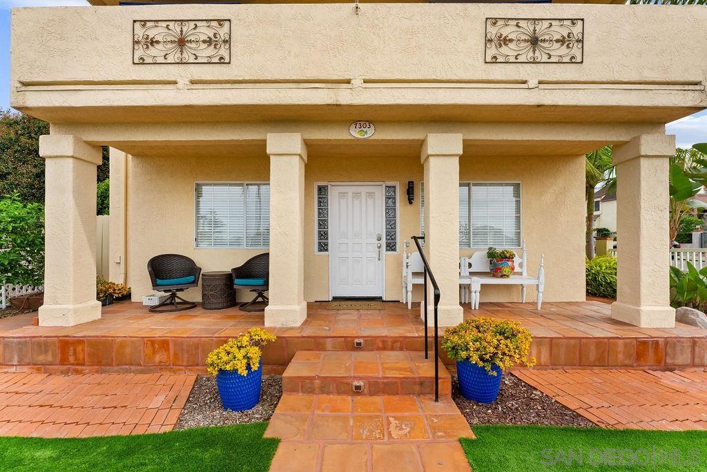 Detail Gallery Image 2 of 32 For 7303  Eads Ave, La Jolla,  CA 92037 - 3 Beds | 3 Baths