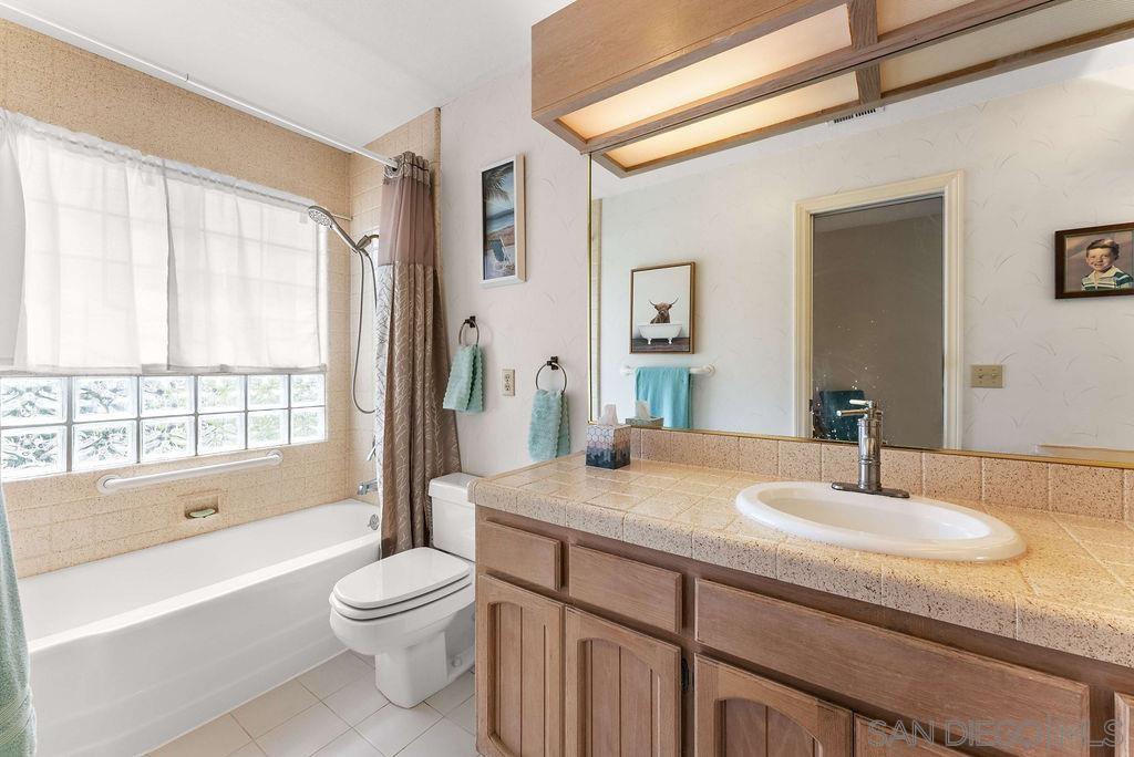 Detail Gallery Image 25 of 32 For 7303  Eads Ave, La Jolla,  CA 92037 - 3 Beds | 3 Baths