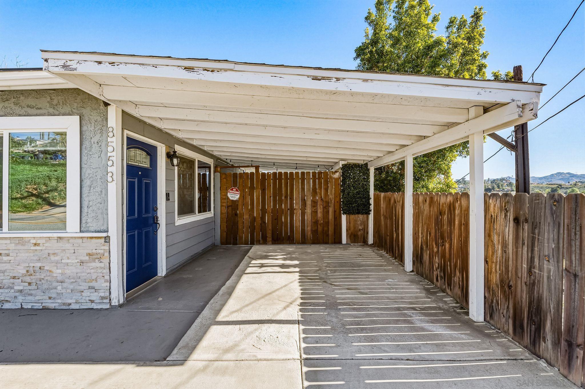 Detail Gallery Image 6 of 31 For 8553  Gardena Rd, Lakeside,  CA 92040 - 3 Beds | 3/1 Baths