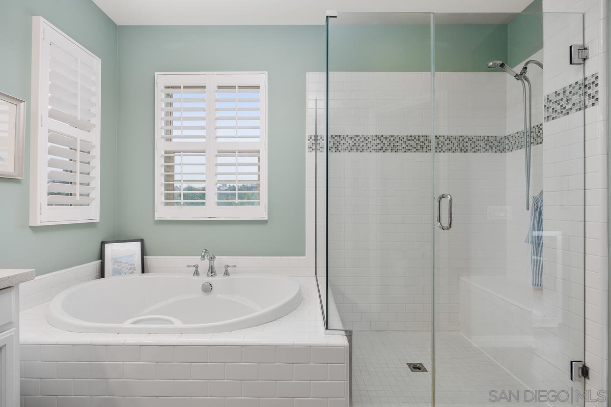 Detail Gallery Image 15 of 24 For 1080  Primrose Lane, Encinitas,  CA 92024 - 5 Beds | 2/1 Baths