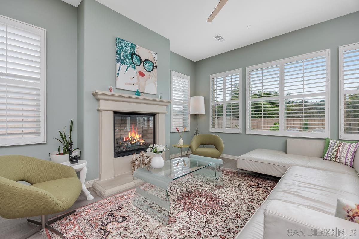 Detail Gallery Image 3 of 24 For 1080  Primrose Lane, Encinitas,  CA 92024 - 5 Beds | 2/1 Baths