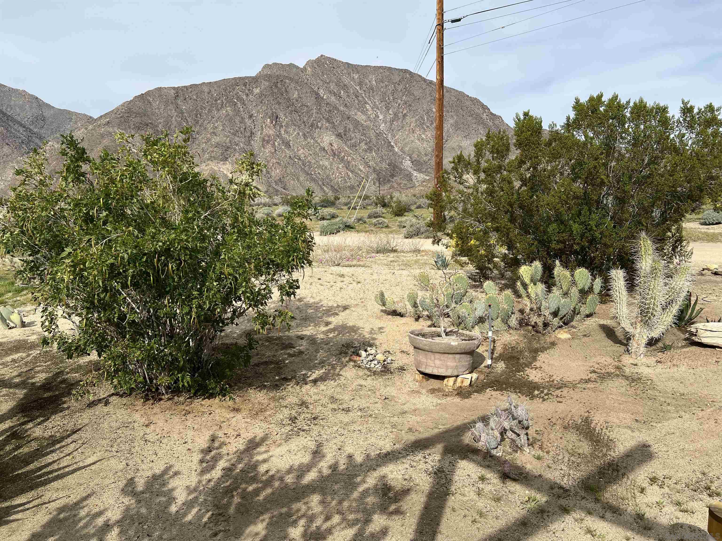 Detail Gallery Image 19 of 52 For 305  Velite Dr, Borrego Springs,  CA 92004 - 3 Beds | 2 Baths