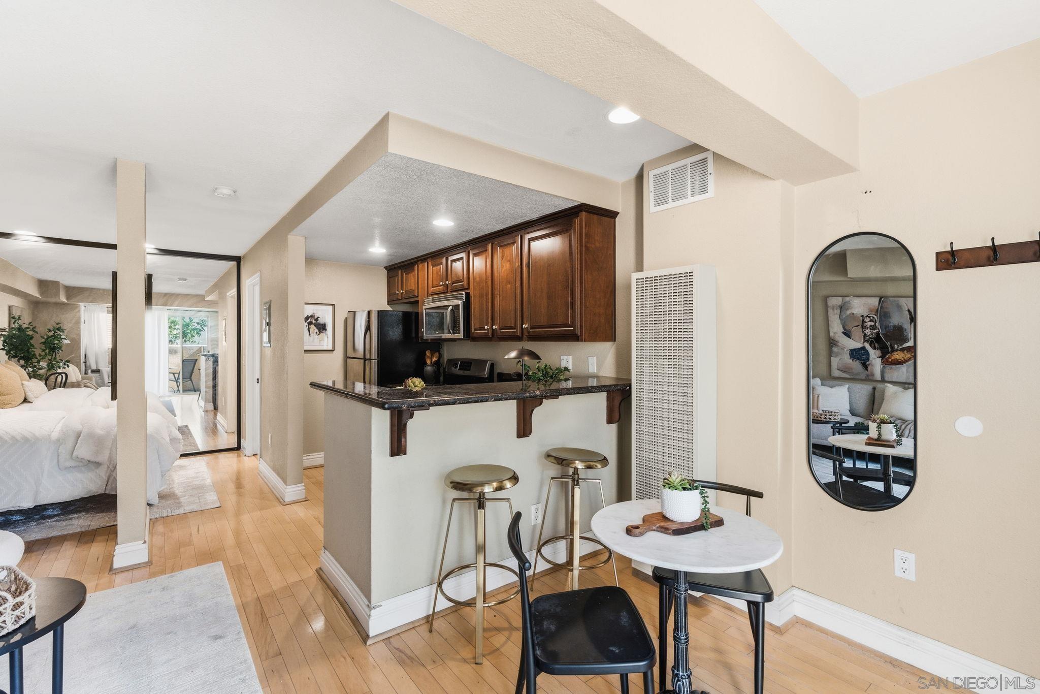 Detail Gallery Image 14 of 25 For 3927  Nobel Dr  #39,  San Diego,  CA 92122 - 0 Beds | 1 Baths