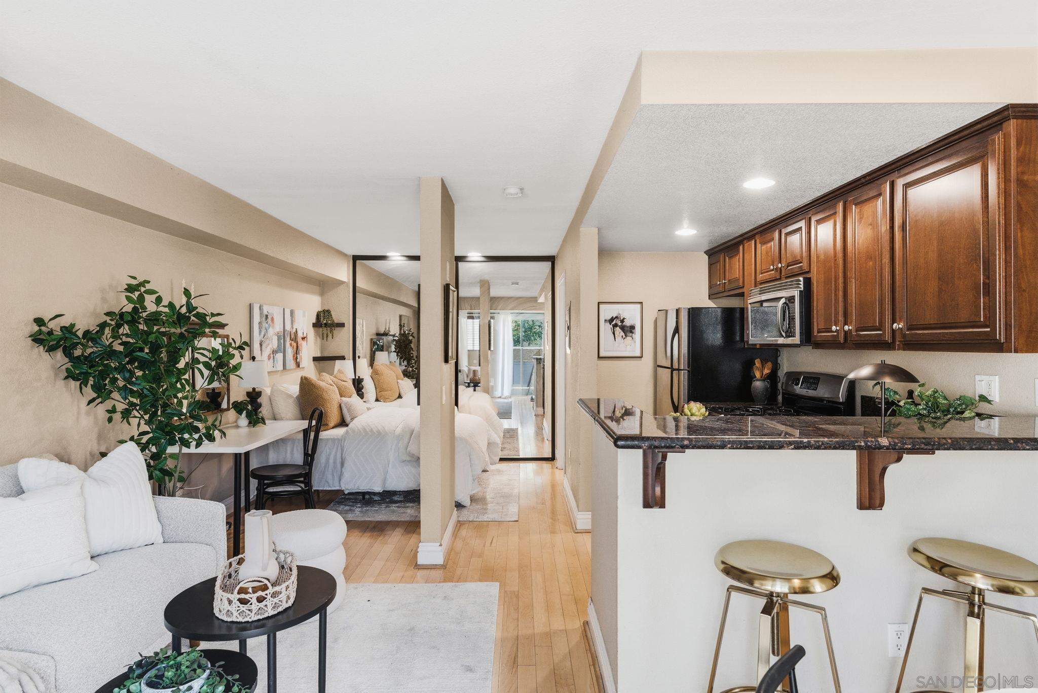 Detail Gallery Image 4 of 25 For 3927  Nobel Dr  #39,  San Diego,  CA 92122 - 0 Beds | 1 Baths