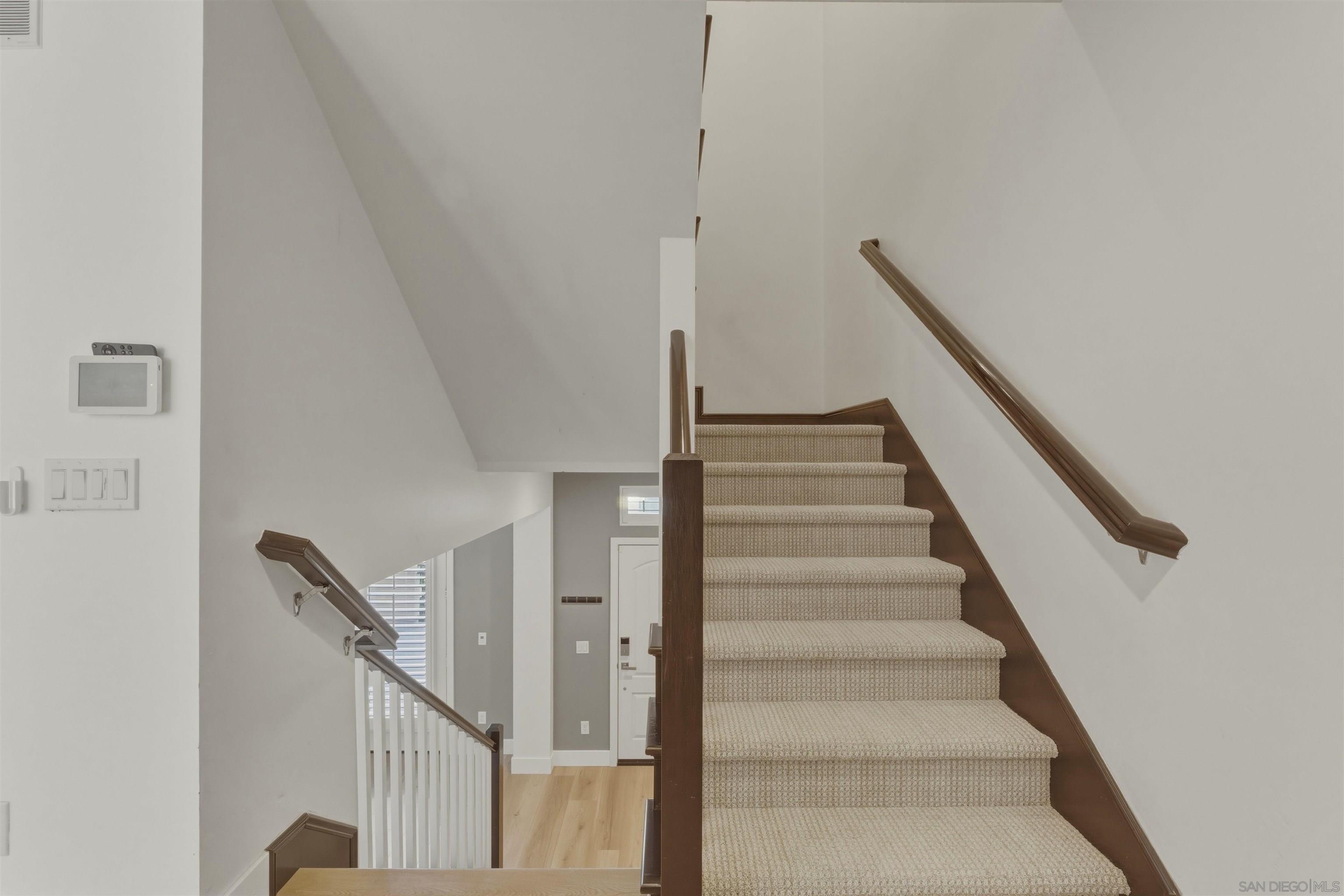 Detail Gallery Image 13 of 34 For 1634  Fairlead Avenue, Carlsbad,  CA 92011 - 3 Beds | 2/1 Baths