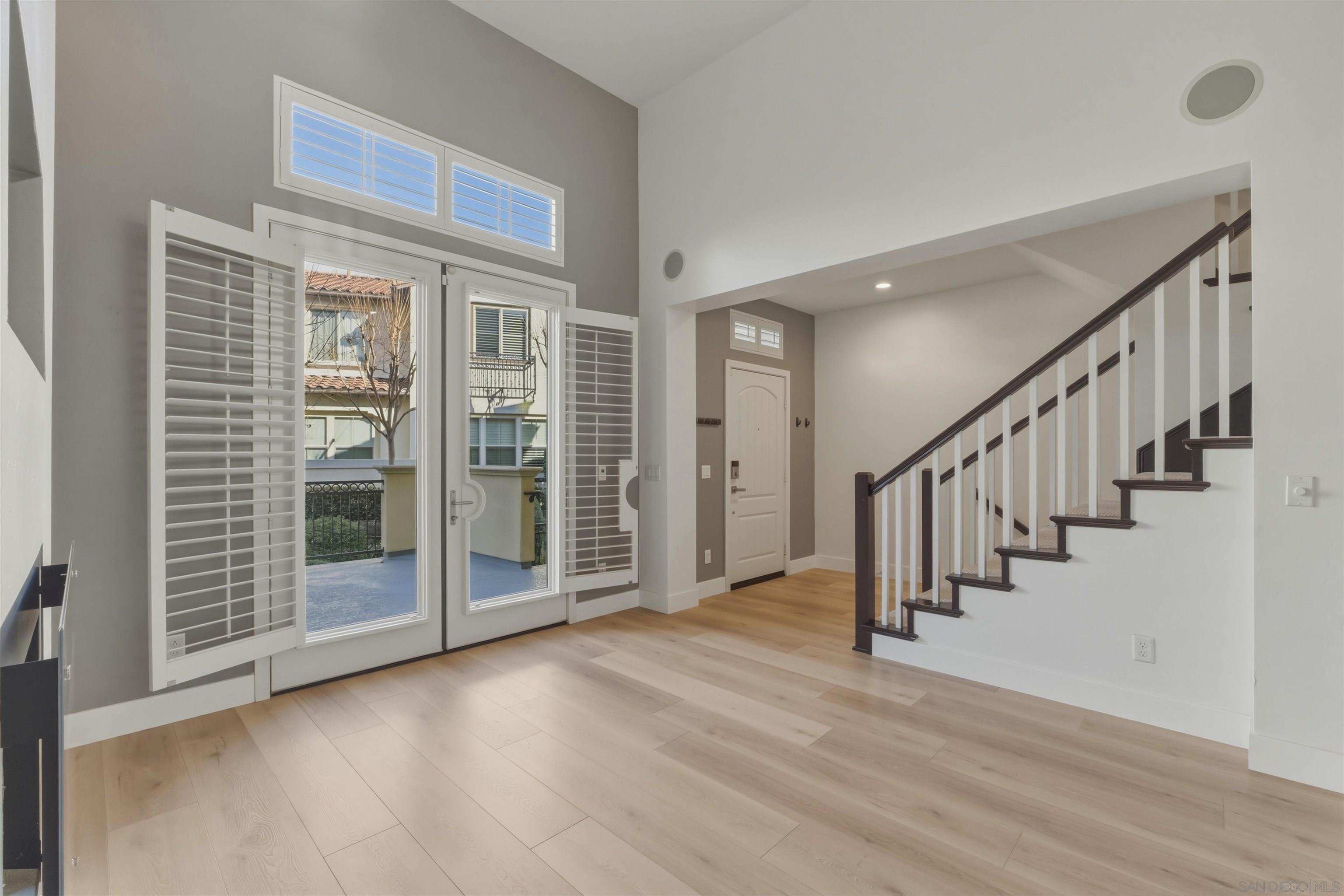 Detail Gallery Image 4 of 34 For 1634  Fairlead Avenue, Carlsbad,  CA 92011 - 3 Beds | 2/1 Baths