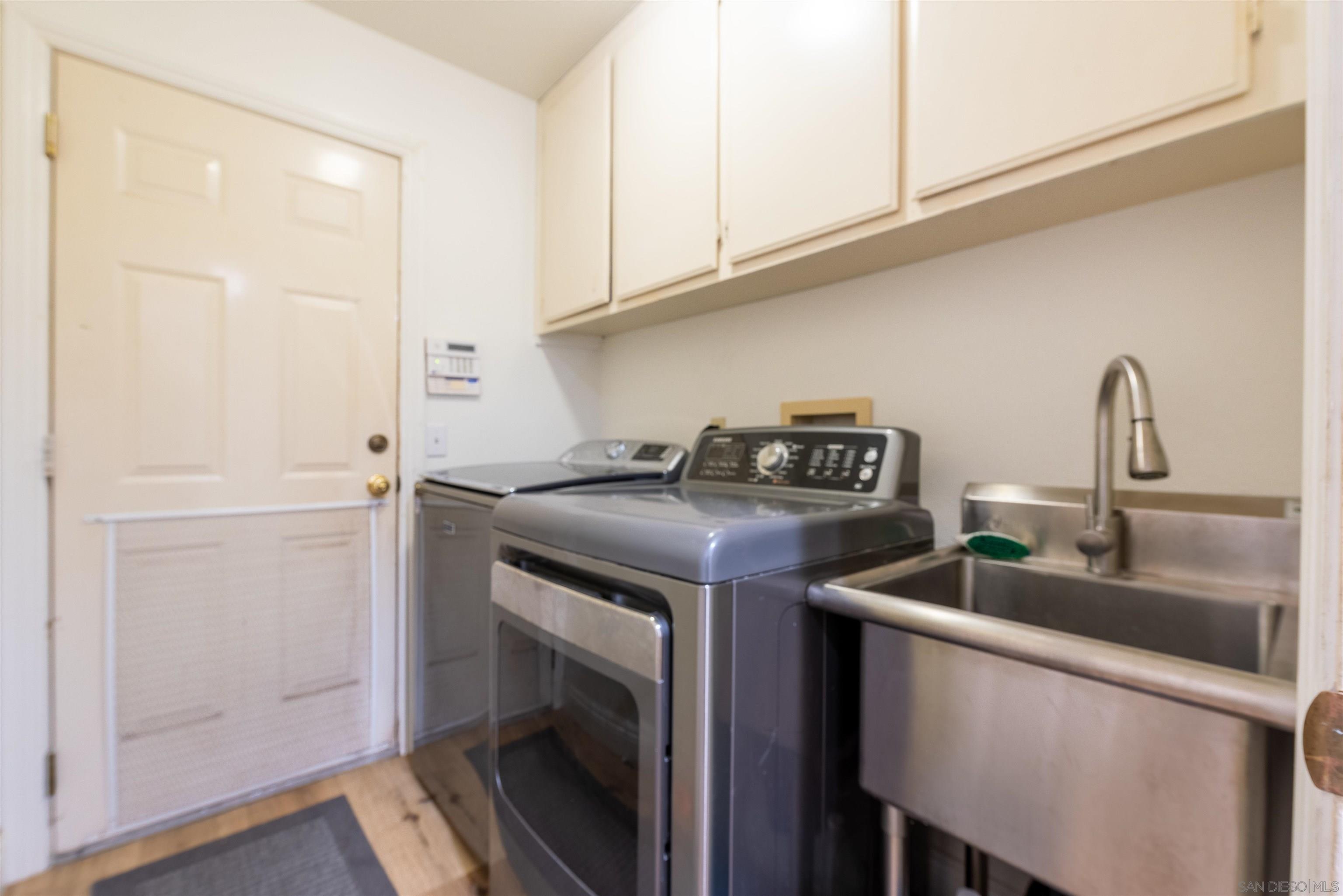 Detail Gallery Image 18 of 74 For 3626 W Ave J2, Lancaster,  CA 93536 - 4 Beds | 3 Baths