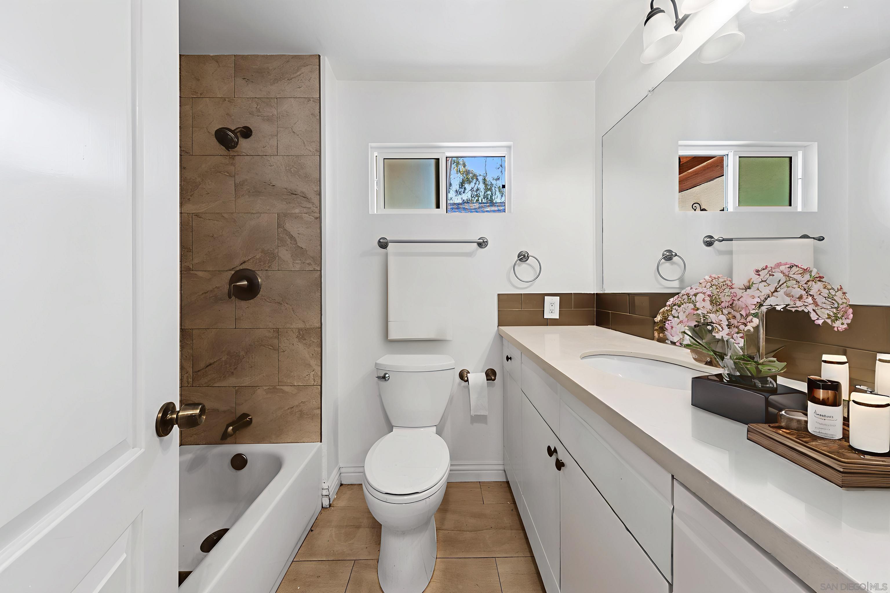 Detail Gallery Image 11 of 44 For 8808  Leigh Avenue, Spring Valley,  CA 91977 - 4 Beds | 2 Baths