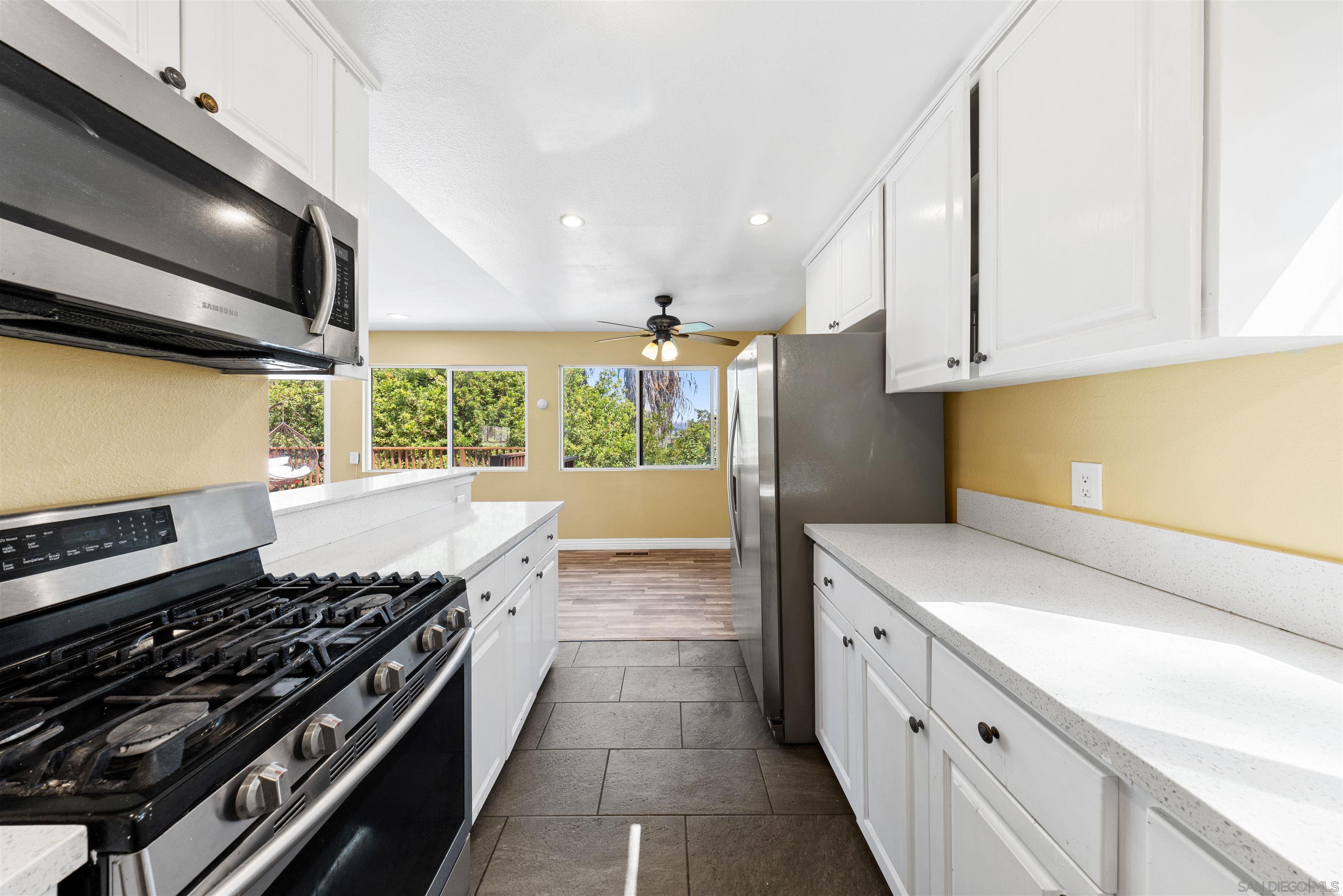 Detail Gallery Image 20 of 44 For 8808  Leigh Avenue, Spring Valley,  CA 91977 - 4 Beds | 2 Baths