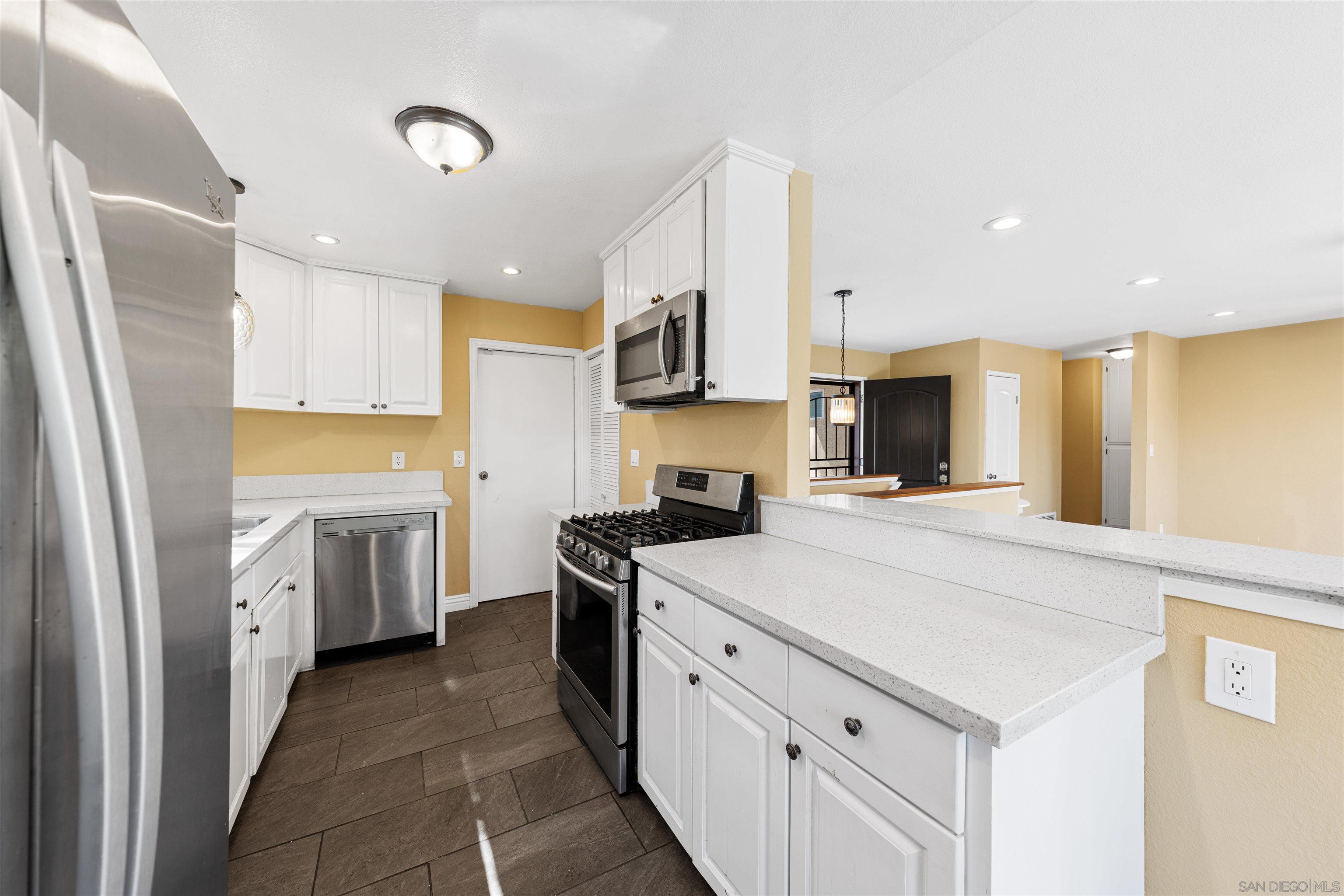 Detail Gallery Image 21 of 44 For 8808  Leigh Avenue, Spring Valley,  CA 91977 - 4 Beds | 2 Baths