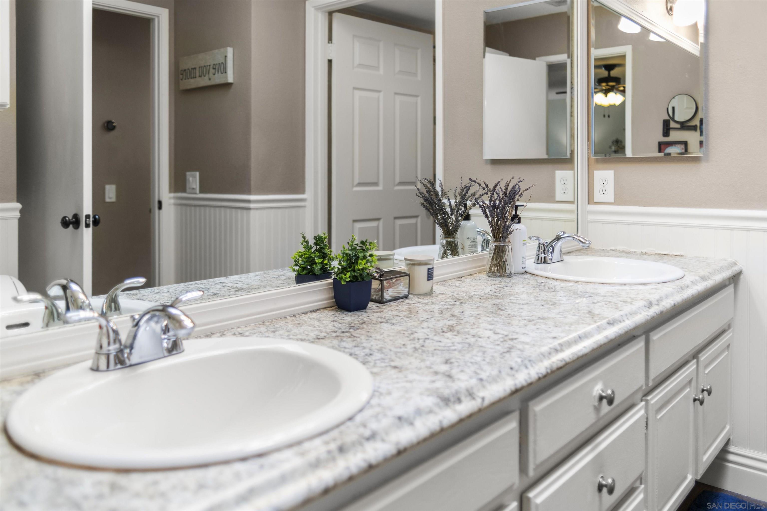 Detail Gallery Image 33 of 54 For 5995  Caminito Yucatan, San Diego,  CA 92108 - 3 Beds | 1/1 Baths