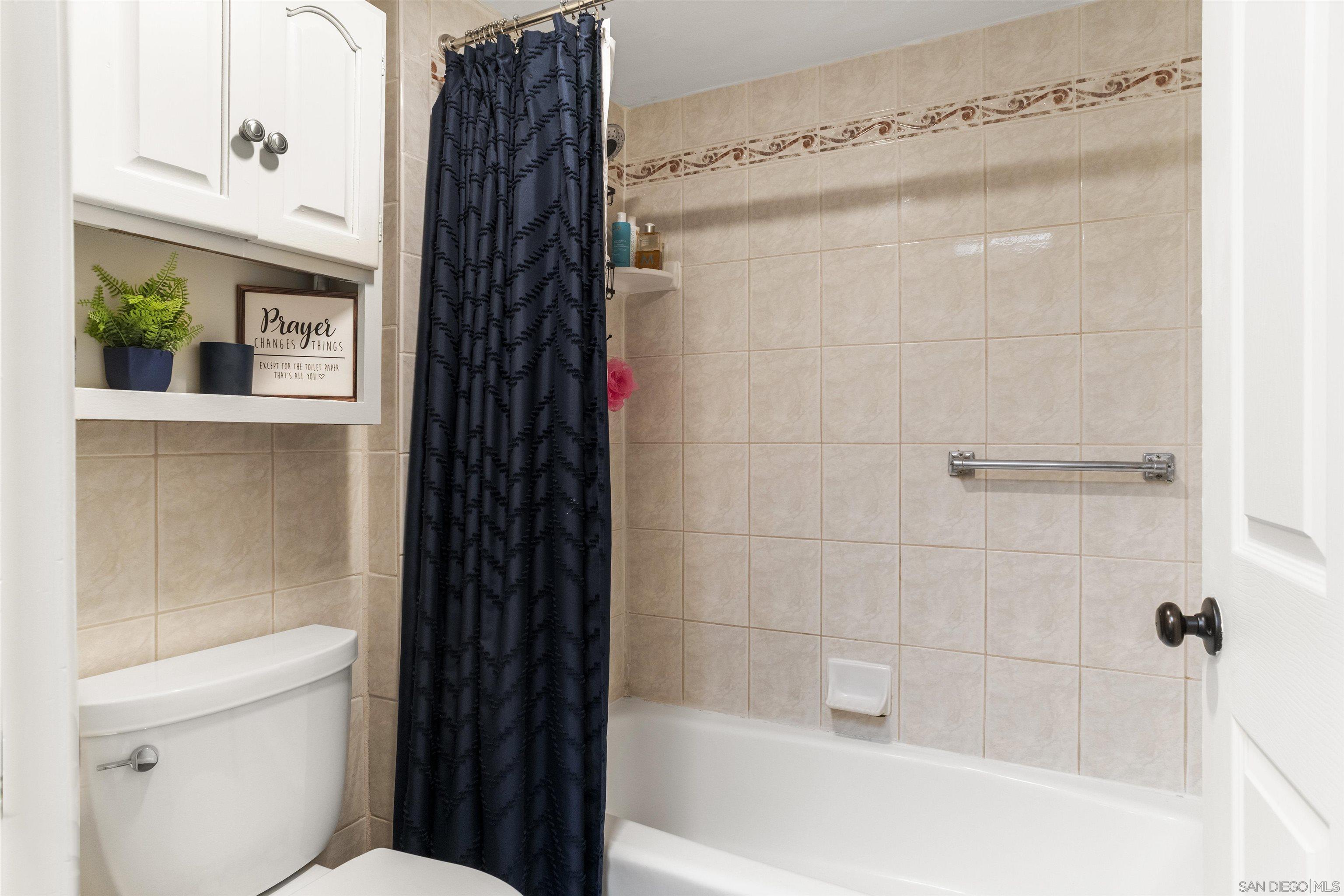 Detail Gallery Image 34 of 54 For 5995  Caminito Yucatan, San Diego,  CA 92108 - 3 Beds | 1/1 Baths