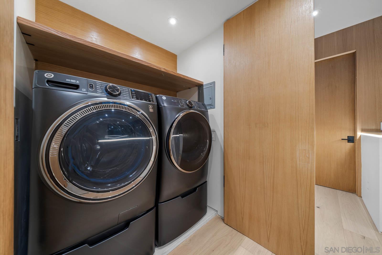 Detail Gallery Image 39 of 75 For 7376  Fay Ave, La Jolla,  CA 92037 - 8 Beds | 5 Baths