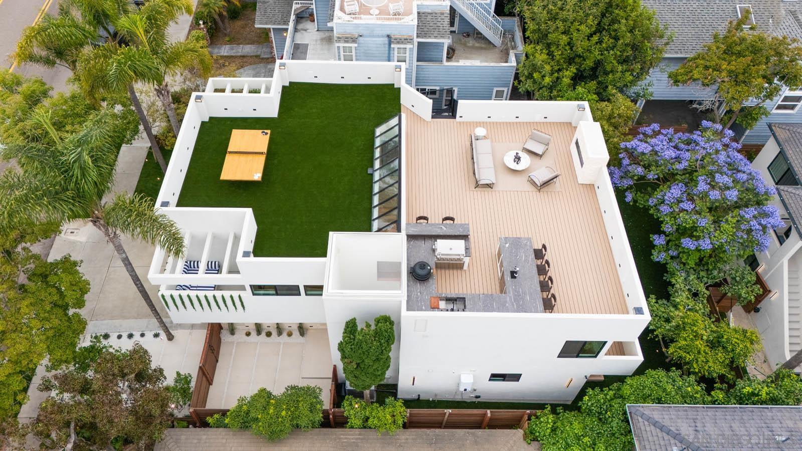 Detail Gallery Image 6 of 75 For 7376  Fay Ave, La Jolla,  CA 92037 - 8 Beds | 5 Baths