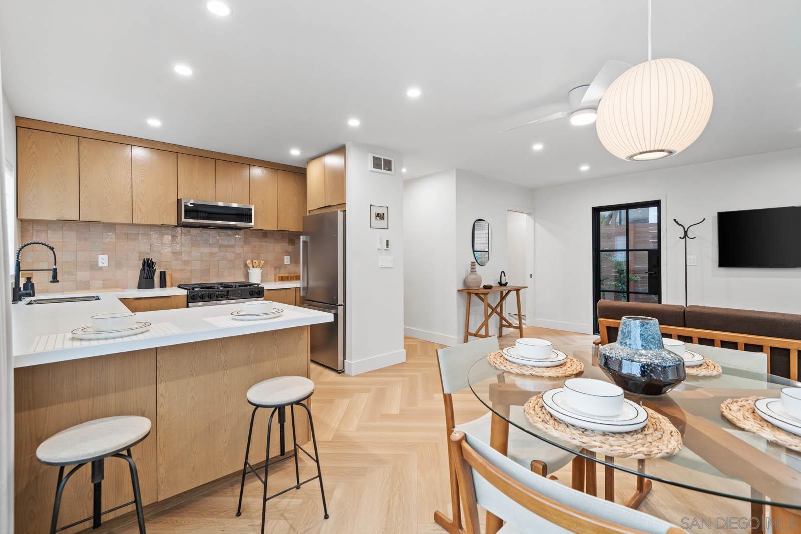 Detail Gallery Image 57 of 75 For 7376  Fay Ave, La Jolla,  CA 92037 - 8 Beds | 5 Baths