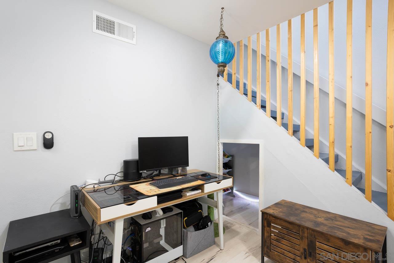 Detail Gallery Image 5 of 21 For 8420  Fanita Dr  #3,  Santee,  CA 92071 - 2 Beds | 2 Baths