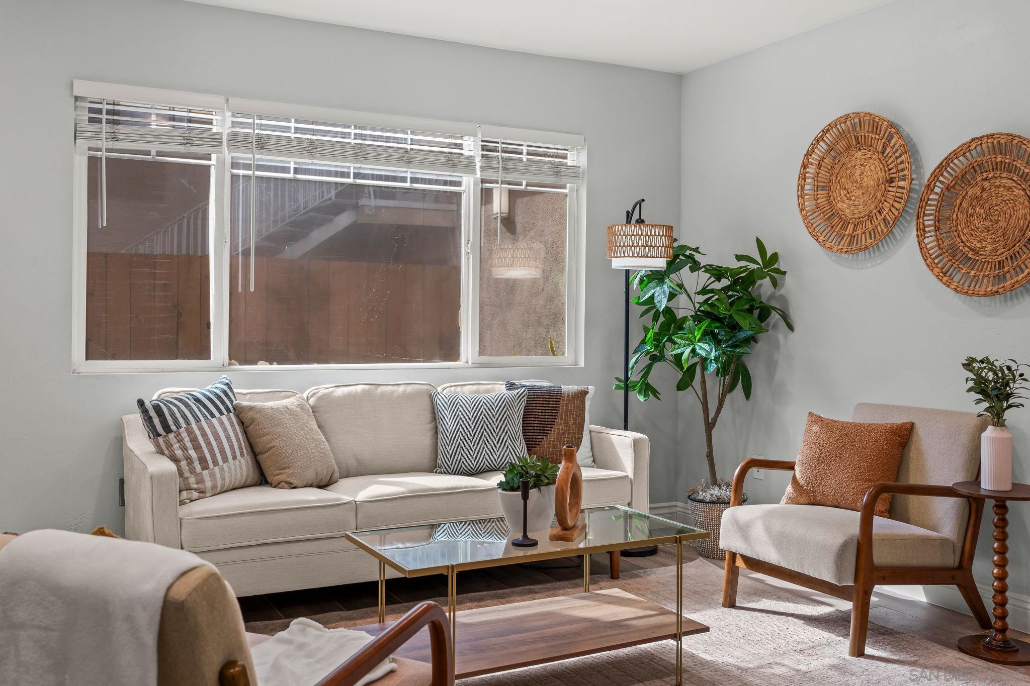 Detail Gallery Image 4 of 38 For 4075  Idaho St  #2,  San Diego,  CA 92104 - 2 Beds | 2 Baths