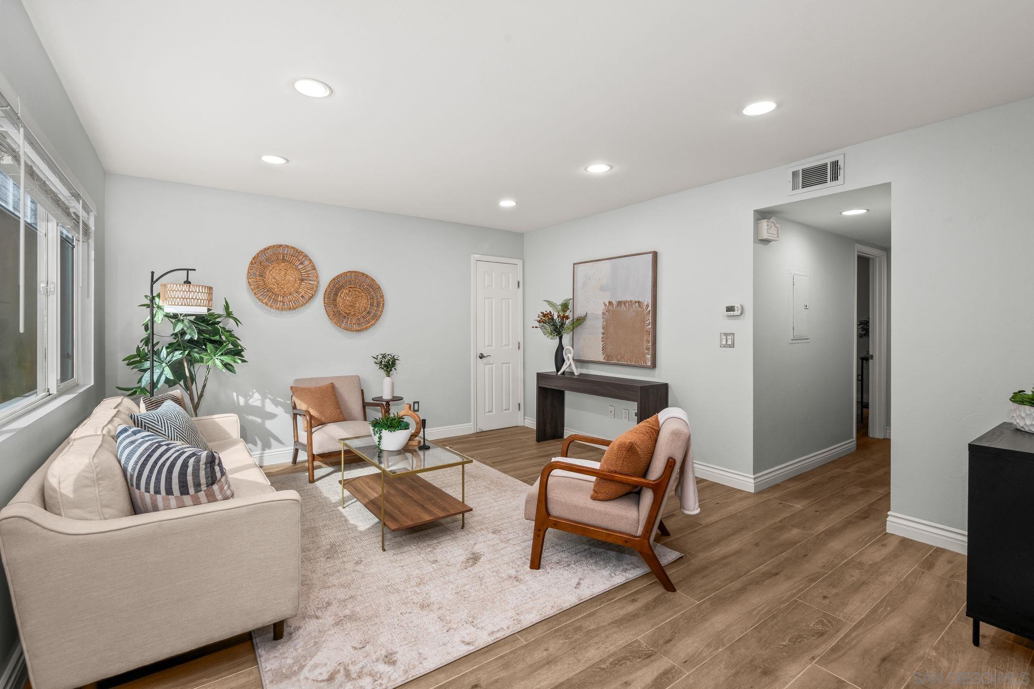 Detail Gallery Image 7 of 38 For 4075  Idaho St  #2,  San Diego,  CA 92104 - 2 Beds | 2 Baths