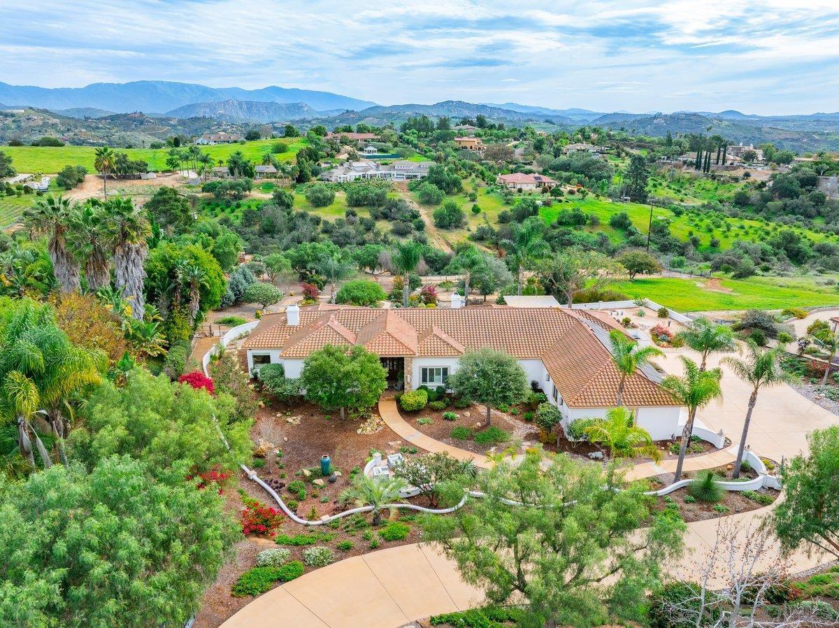 Front Image Thumbnail for SD260003405