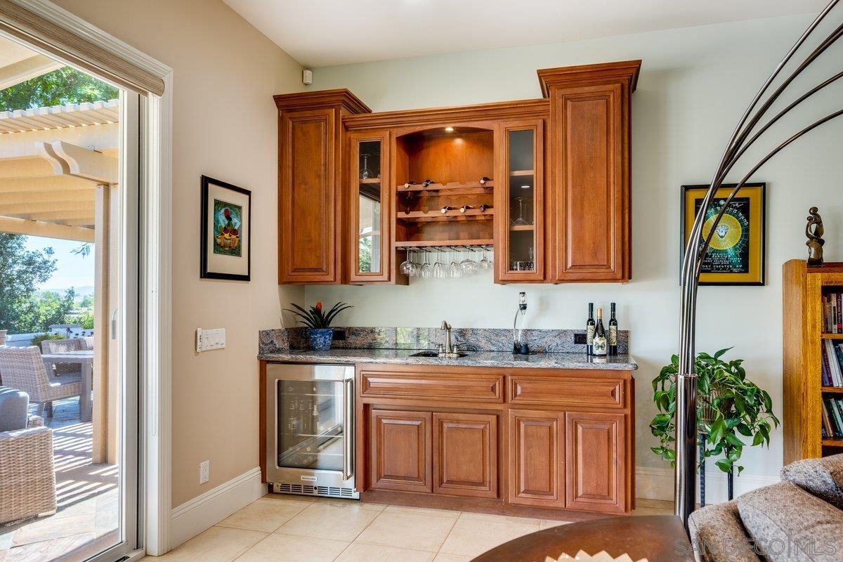 Detail Gallery Image 19 of 74 For 2860  via Rancheros Way, Fallbrook,  CA 92028 - 4 Beds | 3/1 Baths