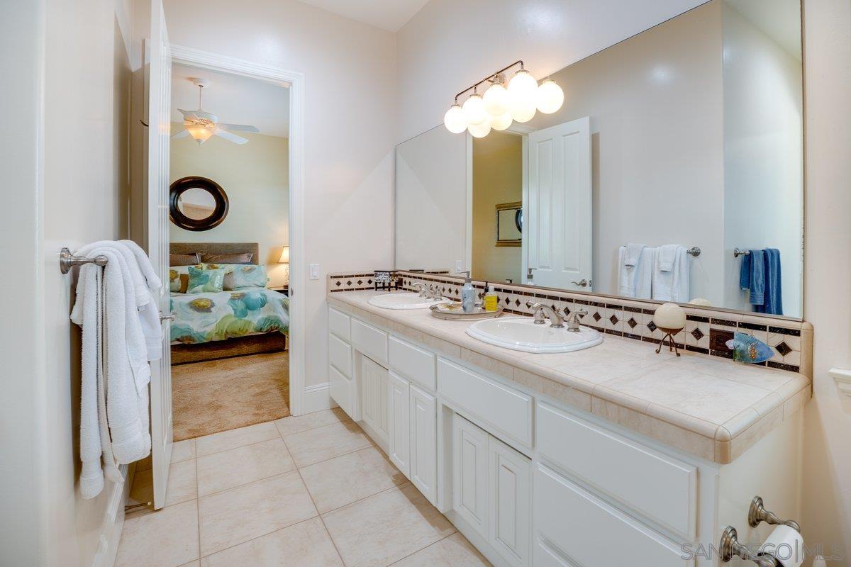 Detail Gallery Image 37 of 74 For 2860  via Rancheros Way, Fallbrook,  CA 92028 - 4 Beds | 3/1 Baths