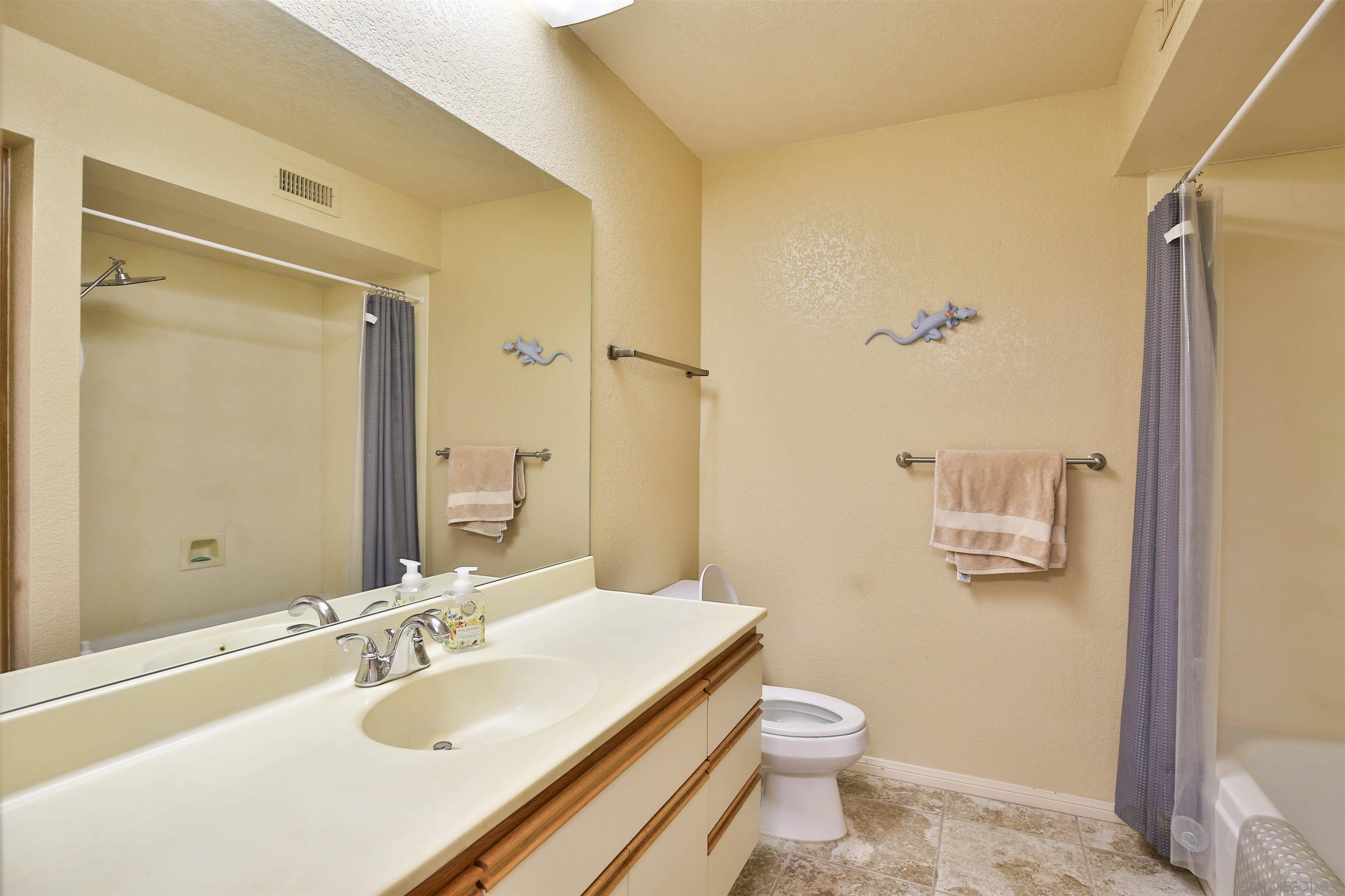 Detail Gallery Image 15 of 21 For 3202  Roadrunner Rd, Borrego Springs,  CA 92004 - 3 Beds | 2 Baths