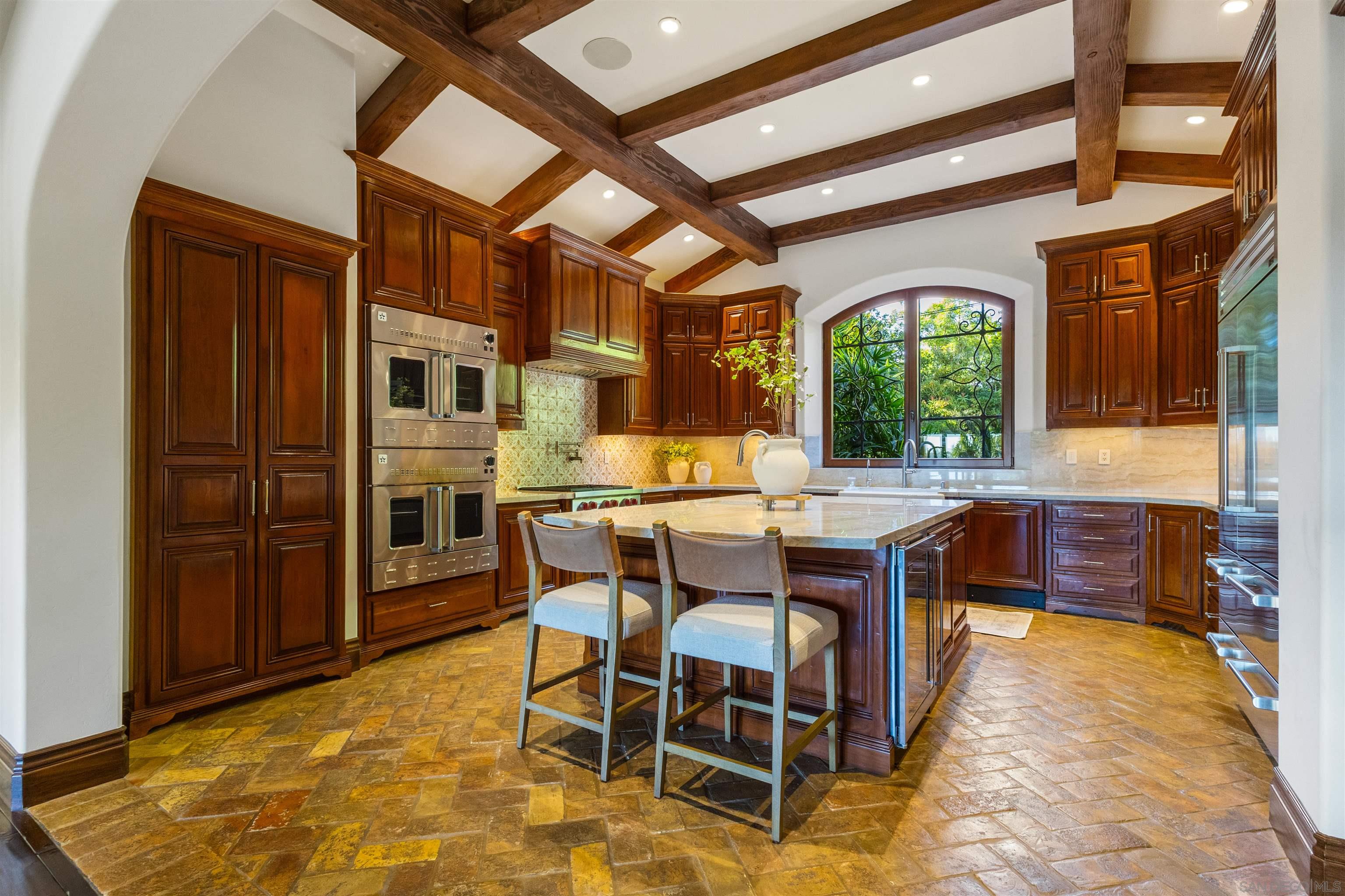 Detail Gallery Image 24 of 60 For 6871  Las Colinas, Rancho Santa Fe,  CA 92067 - 5 Beds | 5/2 Baths