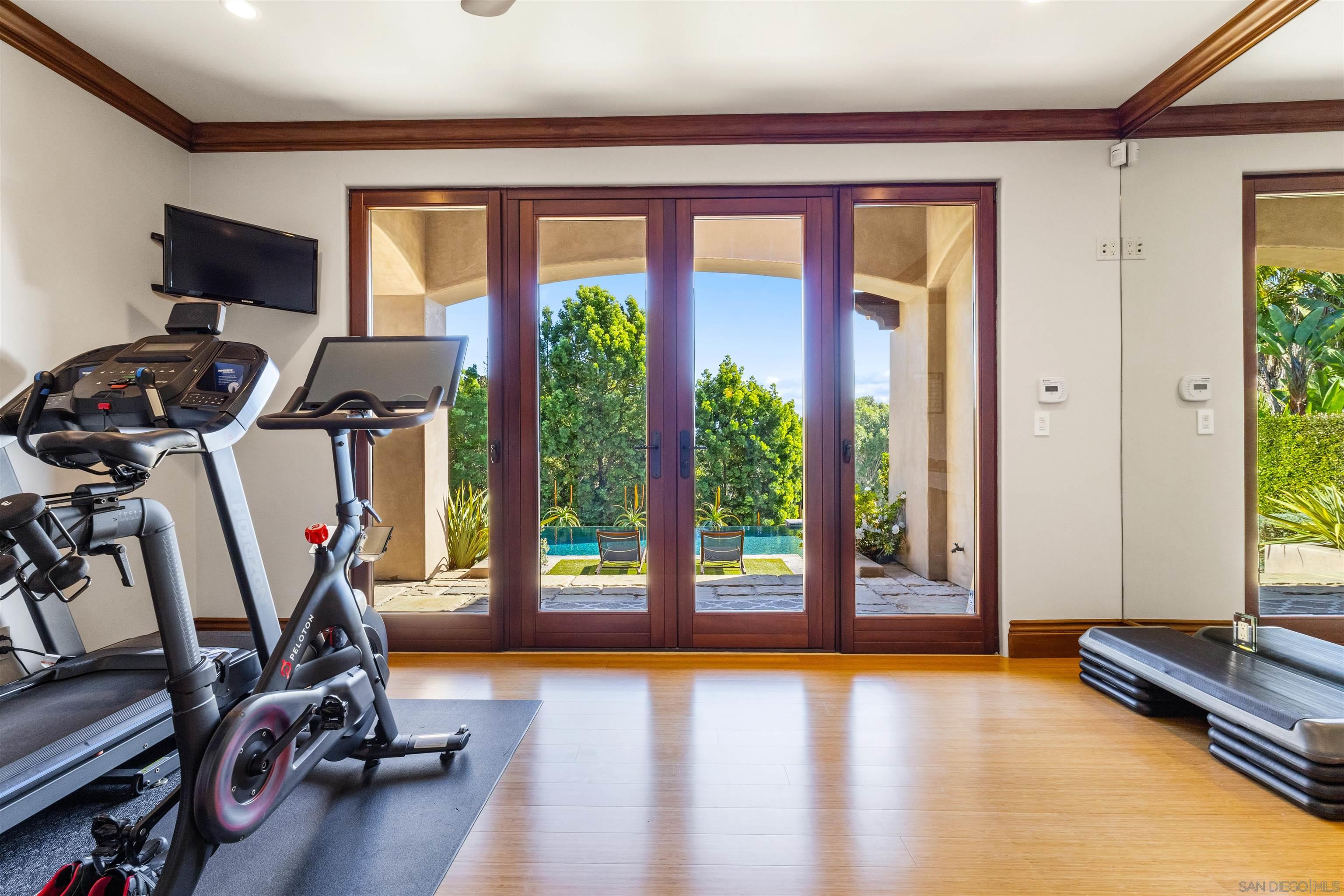 Detail Gallery Image 33 of 60 For 6871  Las Colinas, Rancho Santa Fe,  CA 92067 - 5 Beds | 5/2 Baths