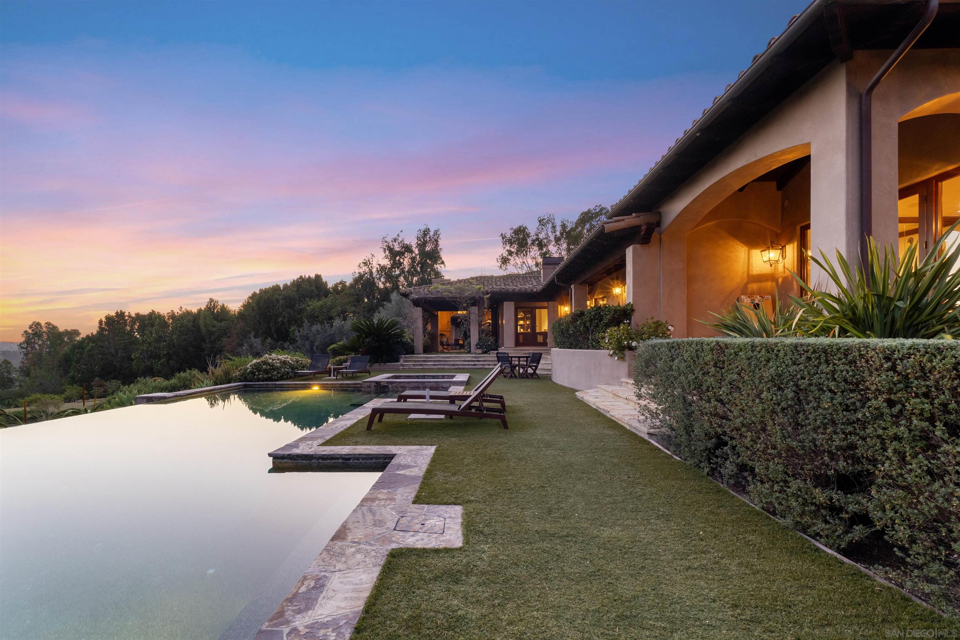 Detail Gallery Image 5 of 65 For 6871  Las Colinas, Rancho Santa Fe,  CA 92067 - 5 Beds | 5/2 Baths