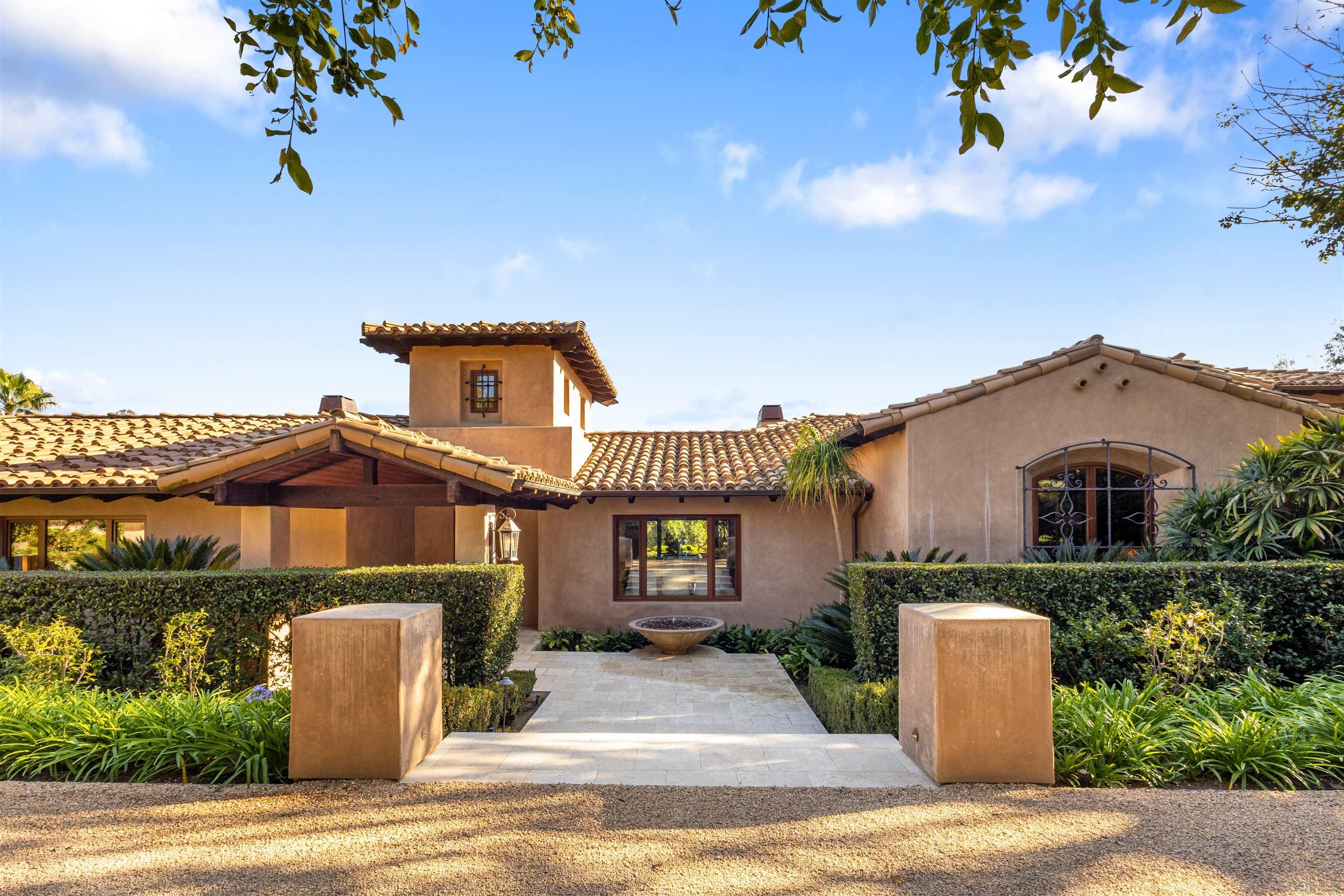 Detail Gallery Image 8 of 65 For 6871  Las Colinas, Rancho Santa Fe,  CA 92067 - 5 Beds | 5/2 Baths