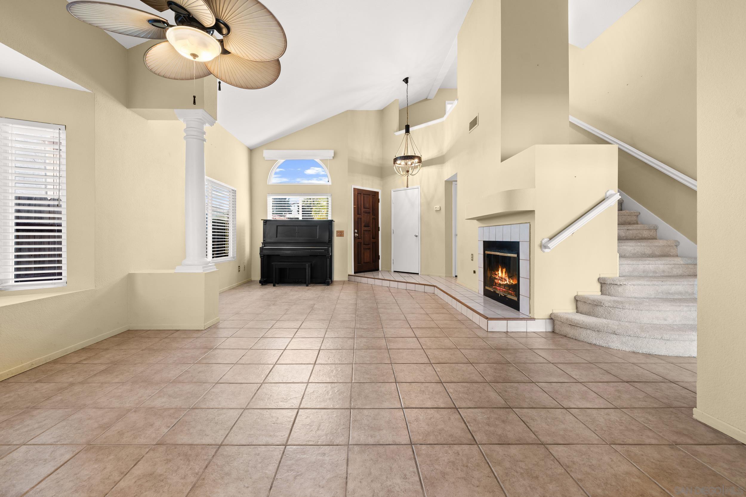 Detail Gallery Image 10 of 38 For 1813  Avenida Segovia, Oceanside,  CA 92056 - 3 Beds | 2/1 Baths