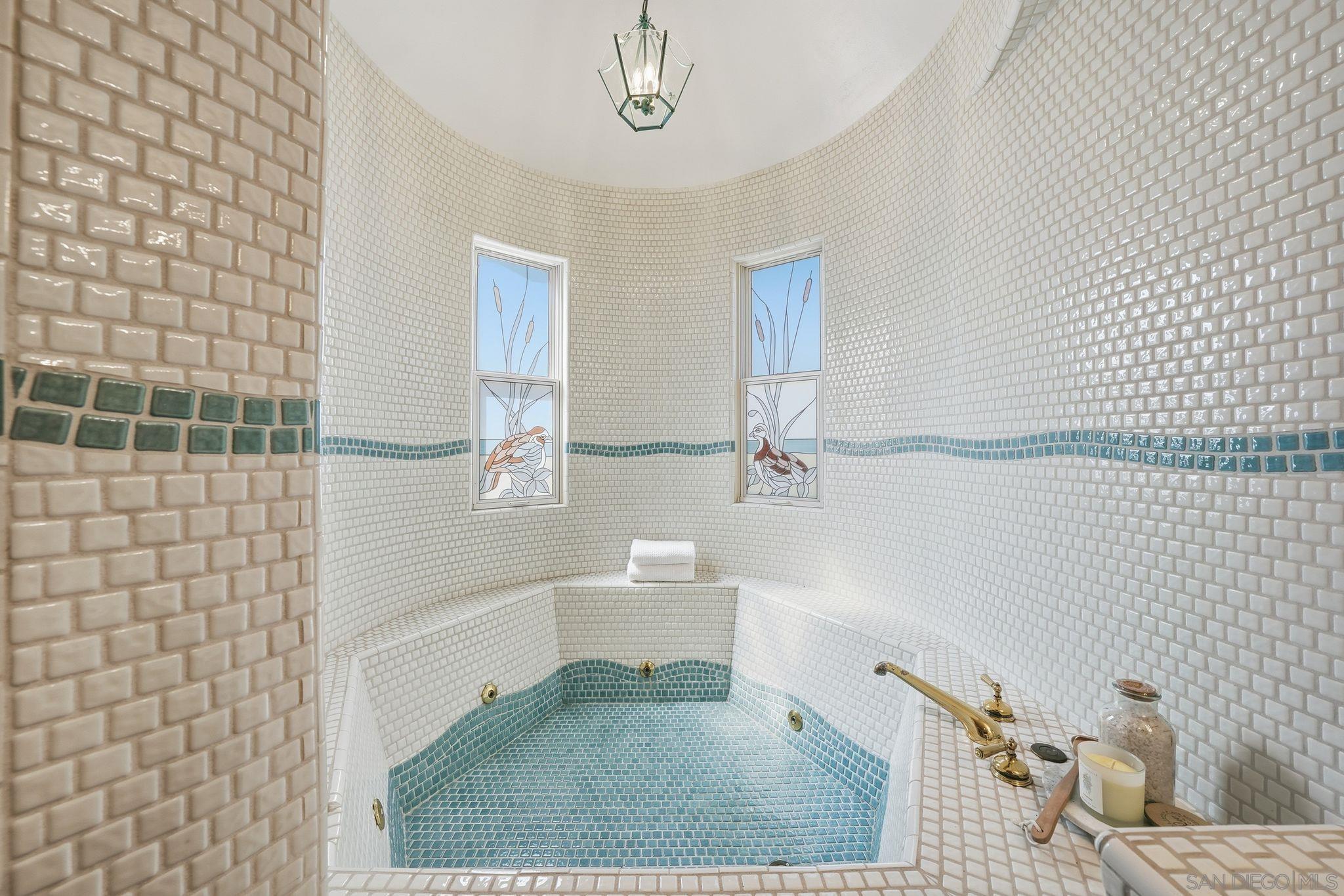 Detail Gallery Image 30 of 75 For 432  Arnold Way, Alpine,  CA 91901 - 5 Beds | 3 Baths