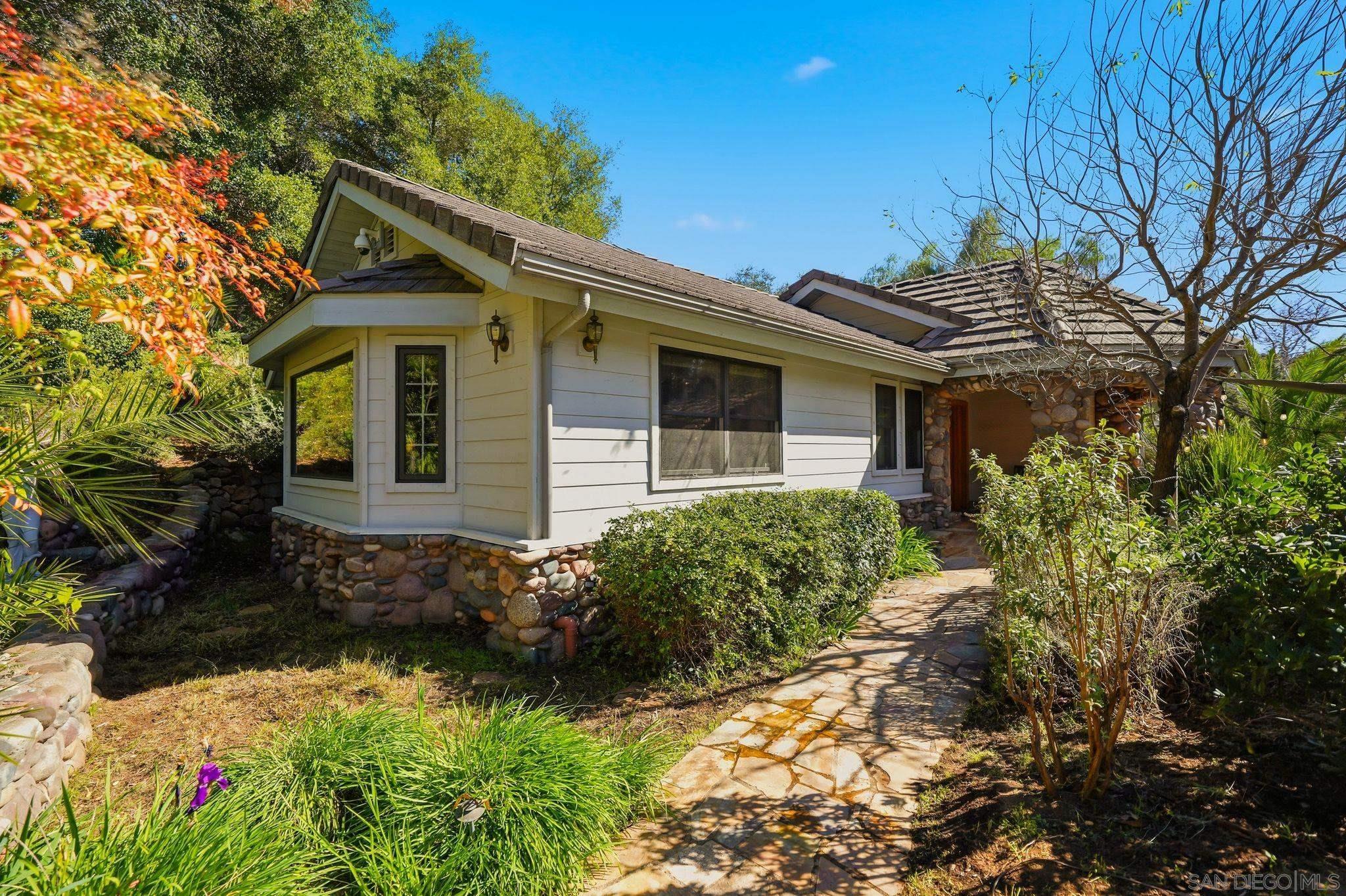 Detail Gallery Image 41 of 75 For 432  Arnold Way, Alpine,  CA 91901 - 5 Beds | 3 Baths