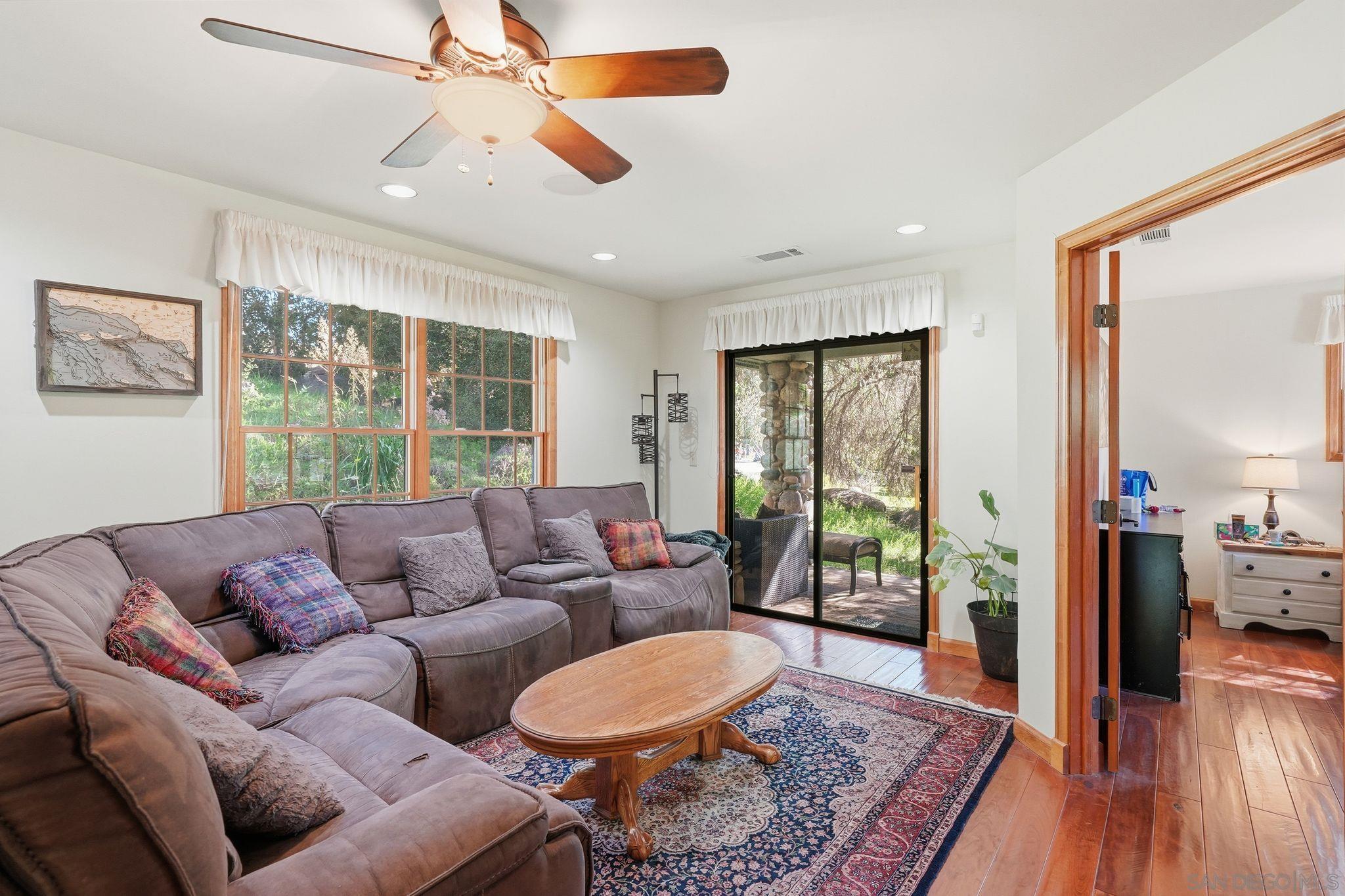 Detail Gallery Image 45 of 75 For 432  Arnold Way, Alpine,  CA 91901 - 5 Beds | 3 Baths