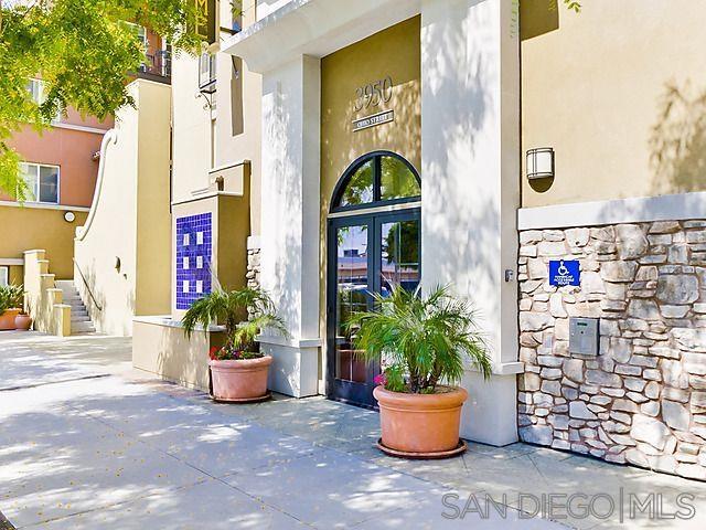 Detail Gallery Image 15 of 32 For 3950  Ohio St  #235,  San Diego,  CA 92104 - 3 Beds | 2 Baths