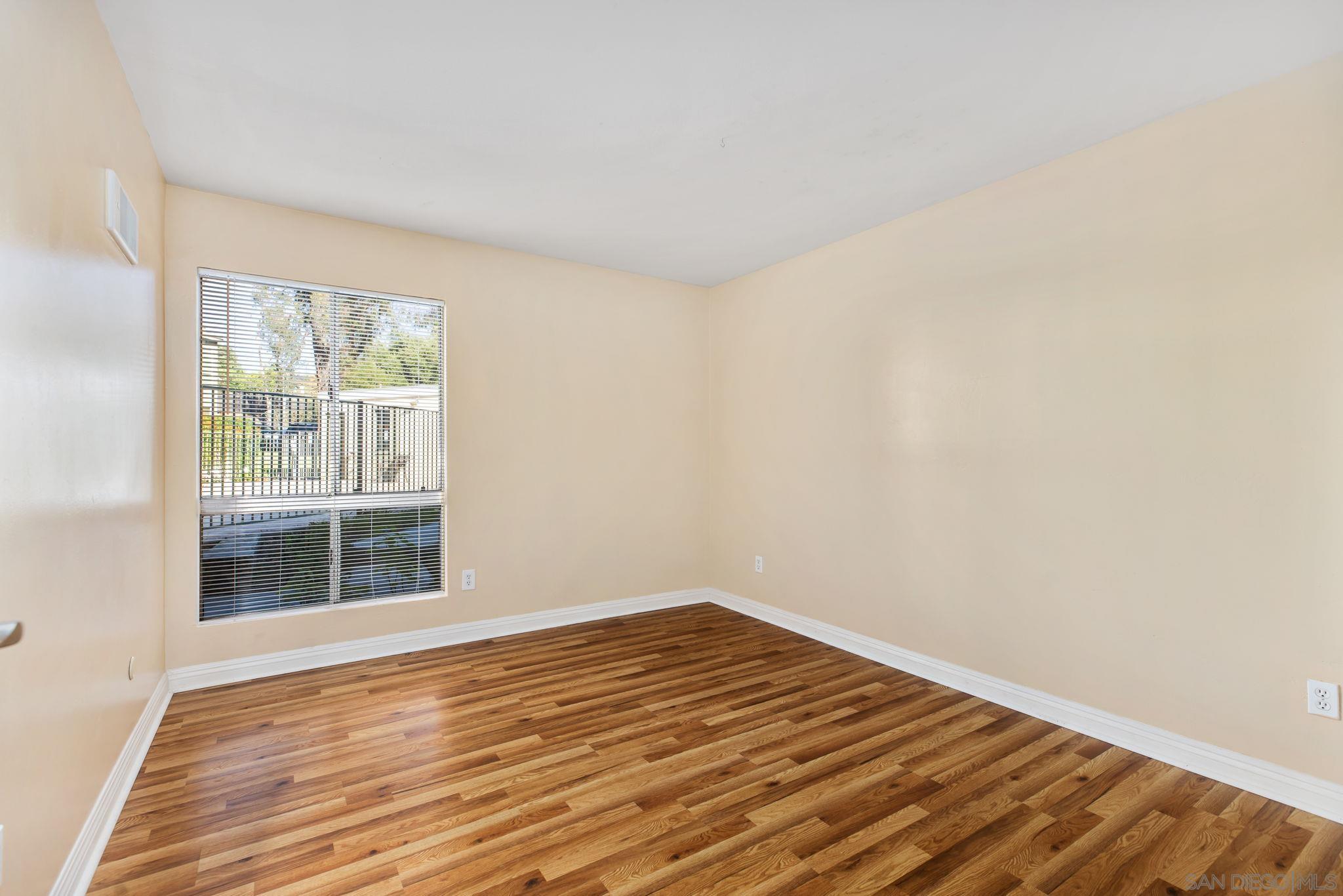 Detail Gallery Image 14 of 17 For 830 W Lincoln Ave  #182,  Escondido,  CA 92026 - 2 Beds | 1 Baths