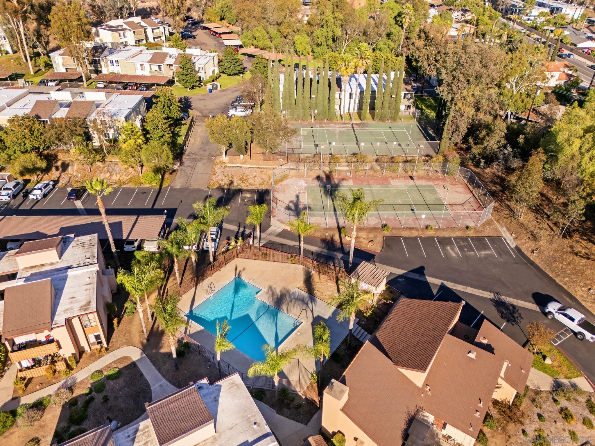 Detail Gallery Image 16 of 17 For 830 W Lincoln Ave  #182,  Escondido,  CA 92026 - 2 Beds | 1 Baths