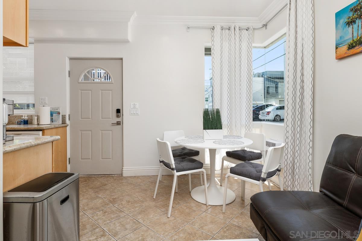 Detail Gallery Image 19 of 29 For 714-16  York Ct, San Diego,  CA 92109 - – Beds | – Baths