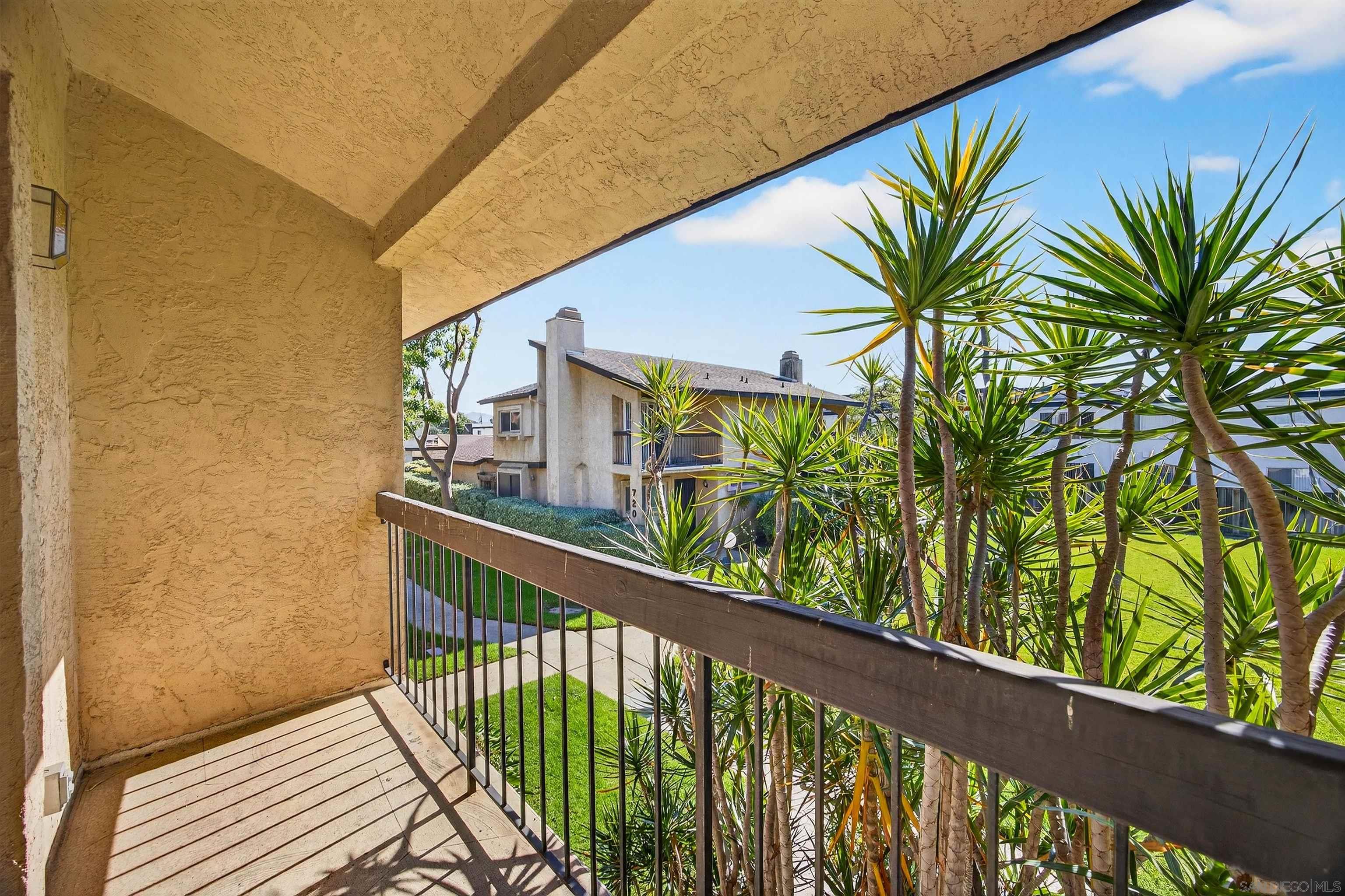 Detail Gallery Image 26 of 56 For 736 N Mollison Ave  #D,  El Cajon,  CA 92021 - 2 Beds | 1/1 Baths