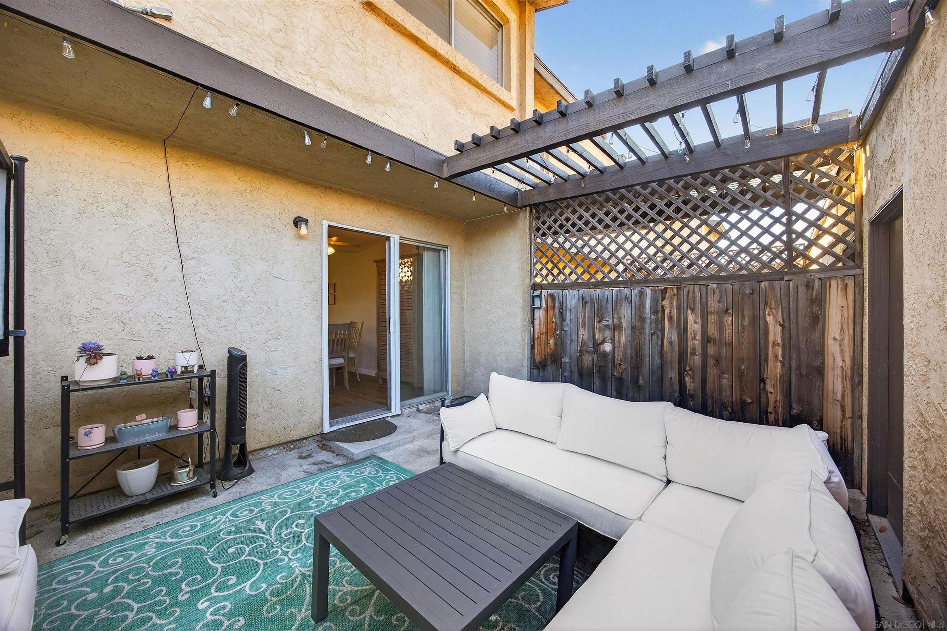 Detail Gallery Image 37 of 56 For 736 N Mollison Ave  #D,  El Cajon,  CA 92021 - 2 Beds | 1/1 Baths