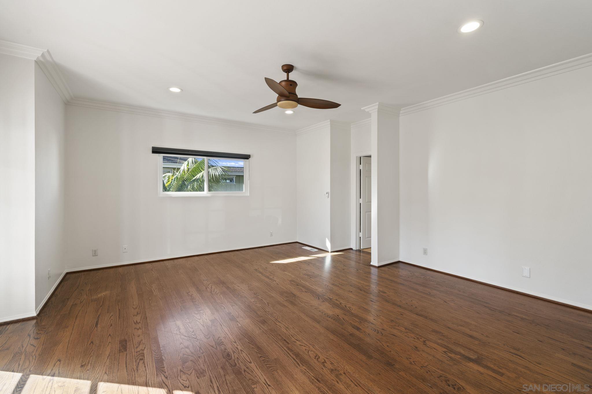 Detail Gallery Image 16 of 62 For 12740  via Felino, Del Mar,  CA 92014 - 3 Beds | 3/1 Baths