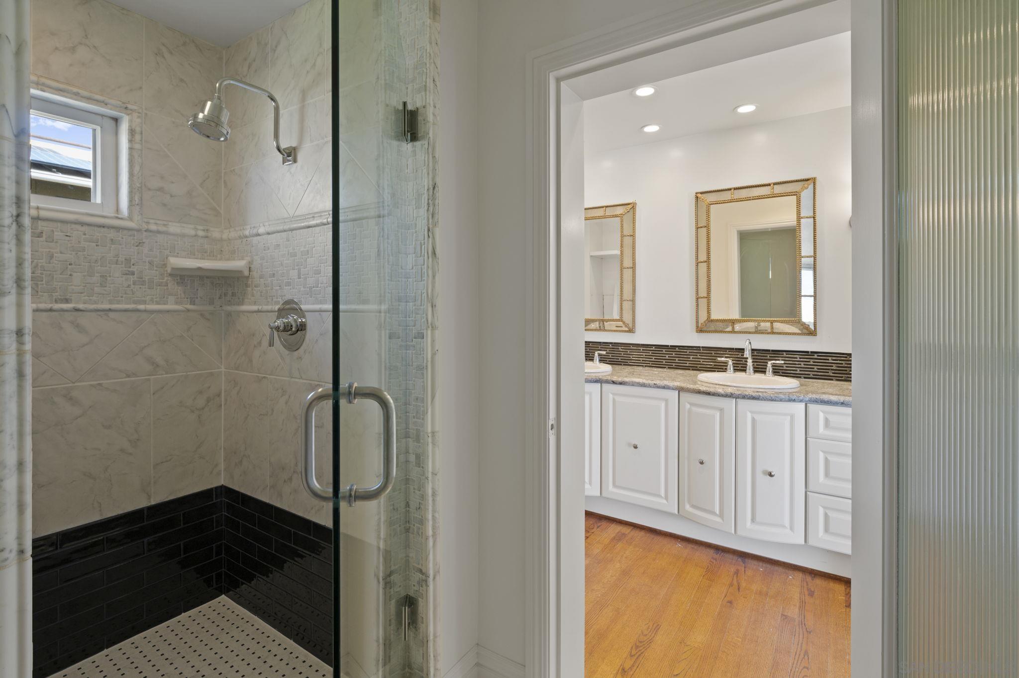 Detail Gallery Image 32 of 62 For 12740  via Felino, Del Mar,  CA 92014 - 3 Beds | 3/1 Baths