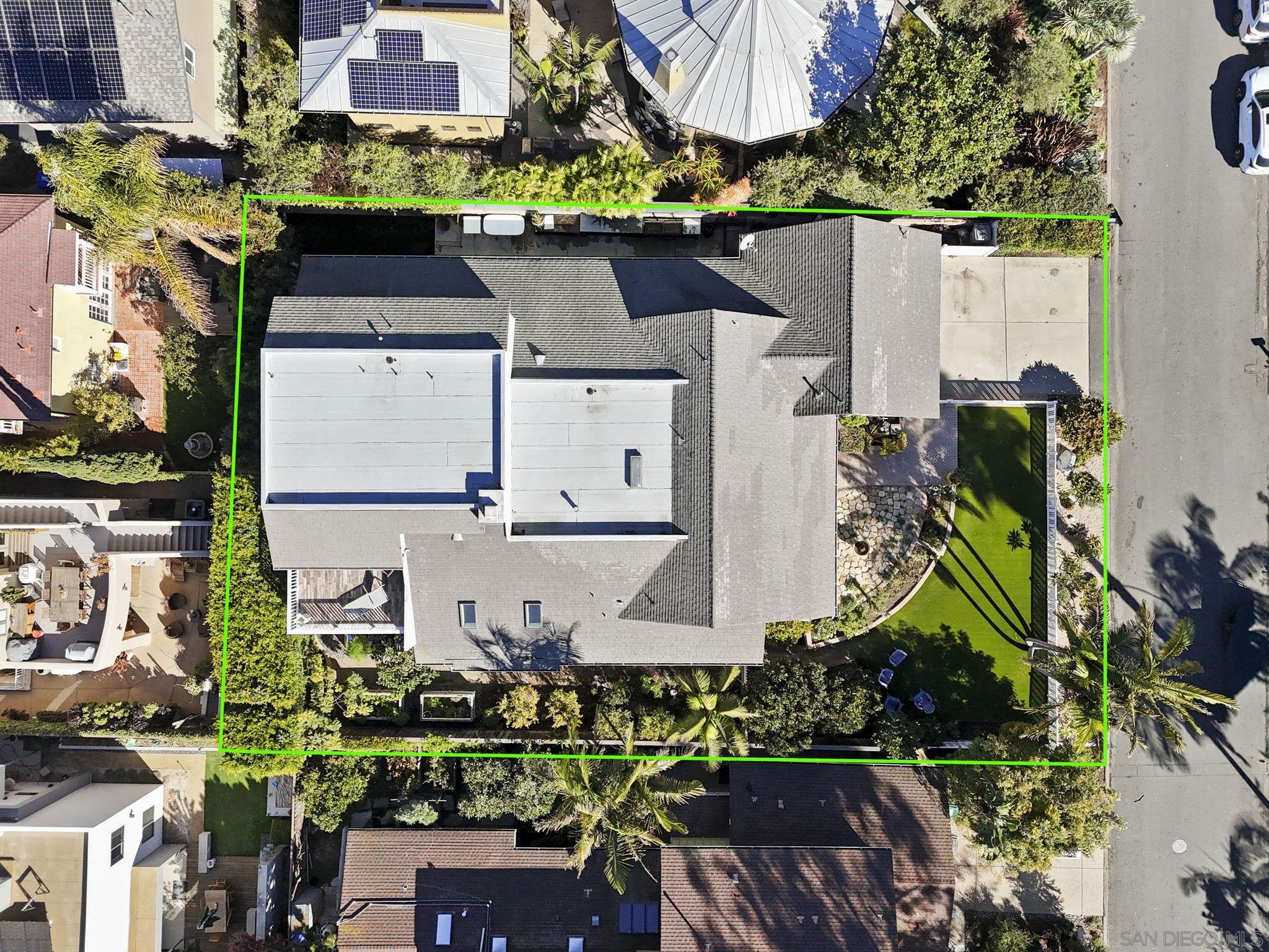 Detail Gallery Image 55 of 62 For 12740  via Felino, Del Mar,  CA 92014 - 3 Beds | 3/1 Baths