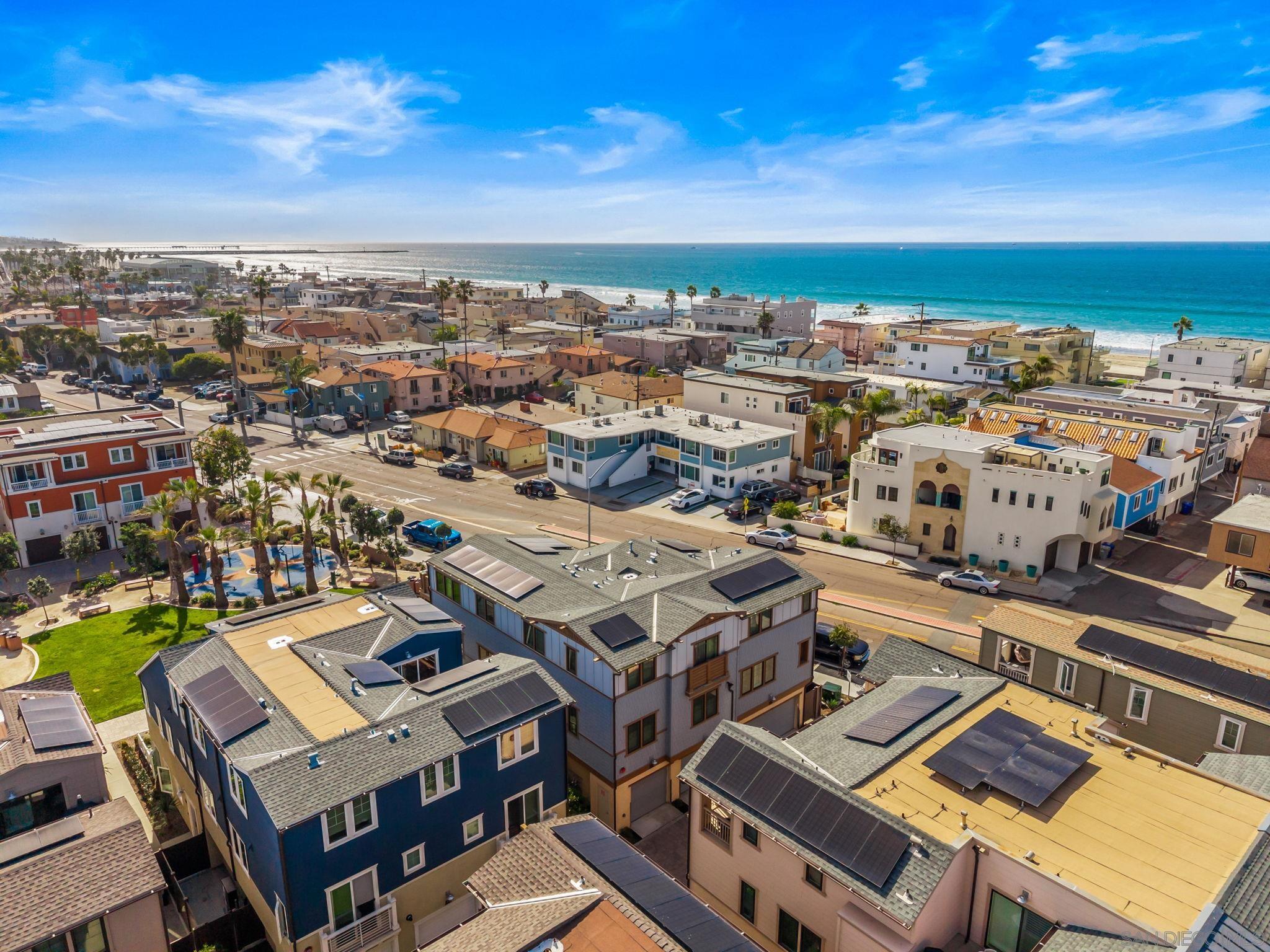 Detail Gallery Image 34 of 48 For 807  Jersey Ct, San Diego,  CA 92109 - 3 Beds | 2 Baths