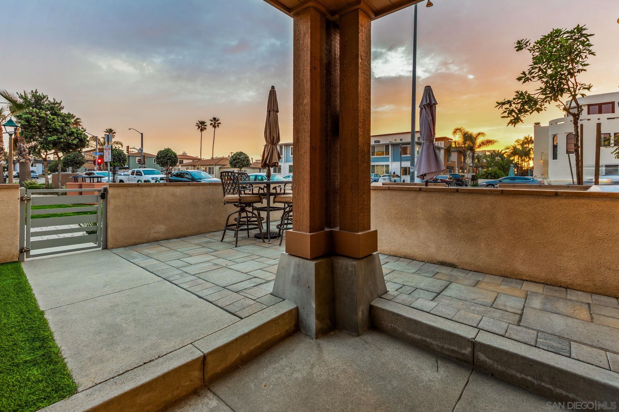 Detail Gallery Image 41 of 48 For 807  Jersey Ct, San Diego,  CA 92109 - 3 Beds | 2 Baths